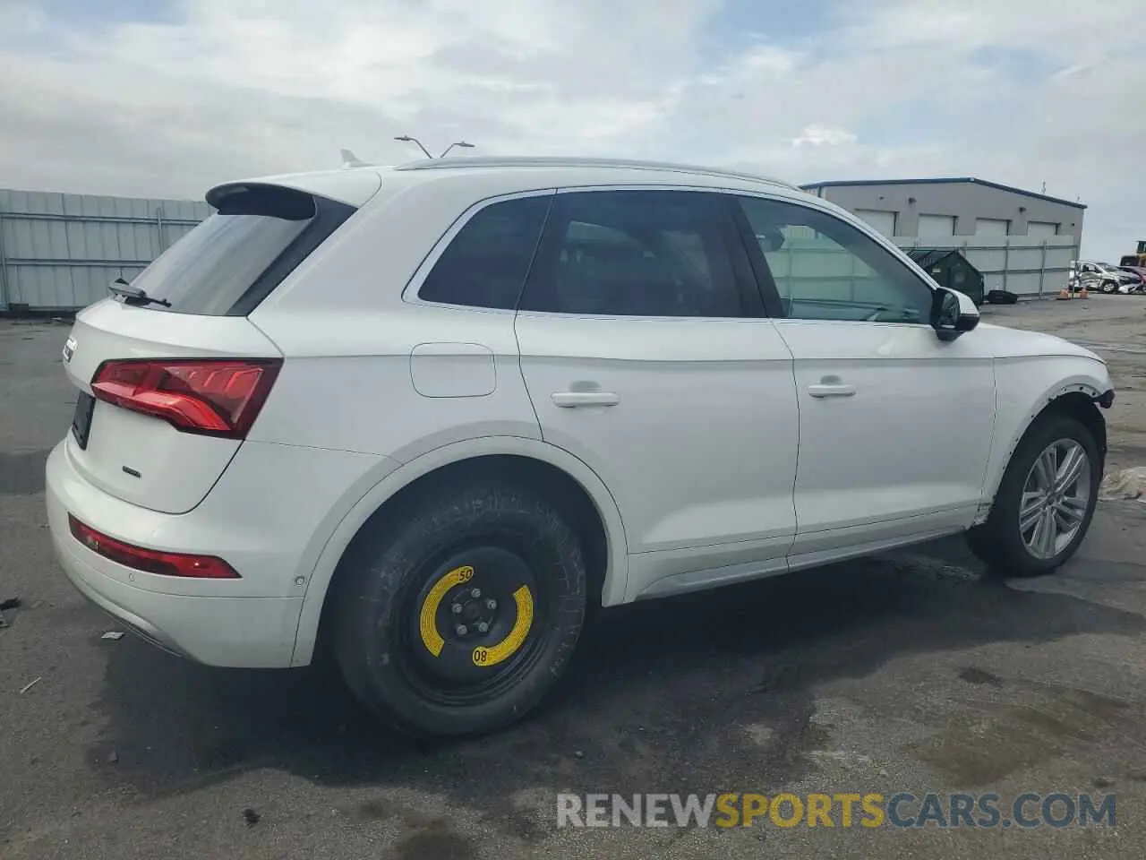 3 Photograph of a damaged car WA1CNAFY2K2043922 AUDI Q5 2019