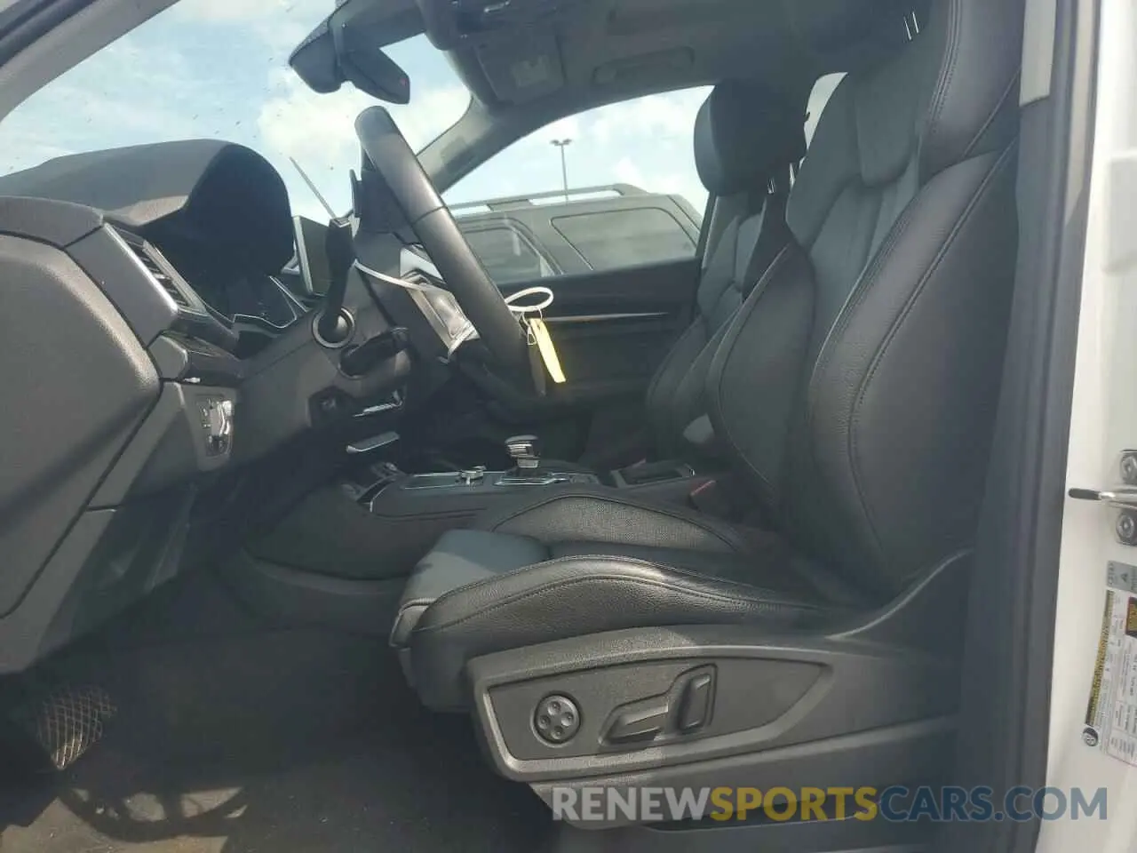 7 Photograph of a damaged car WA1CNAFY2K2043922 AUDI Q5 2019
