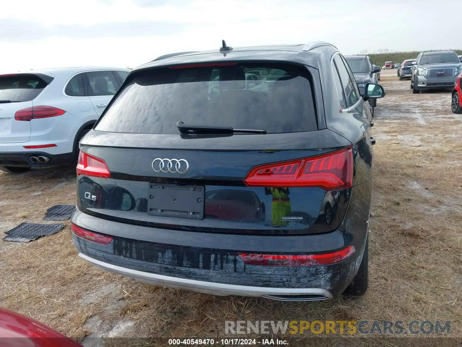 15 Photograph of a damaged car WA1CNAFY2K2072045 AUDI Q5 2019