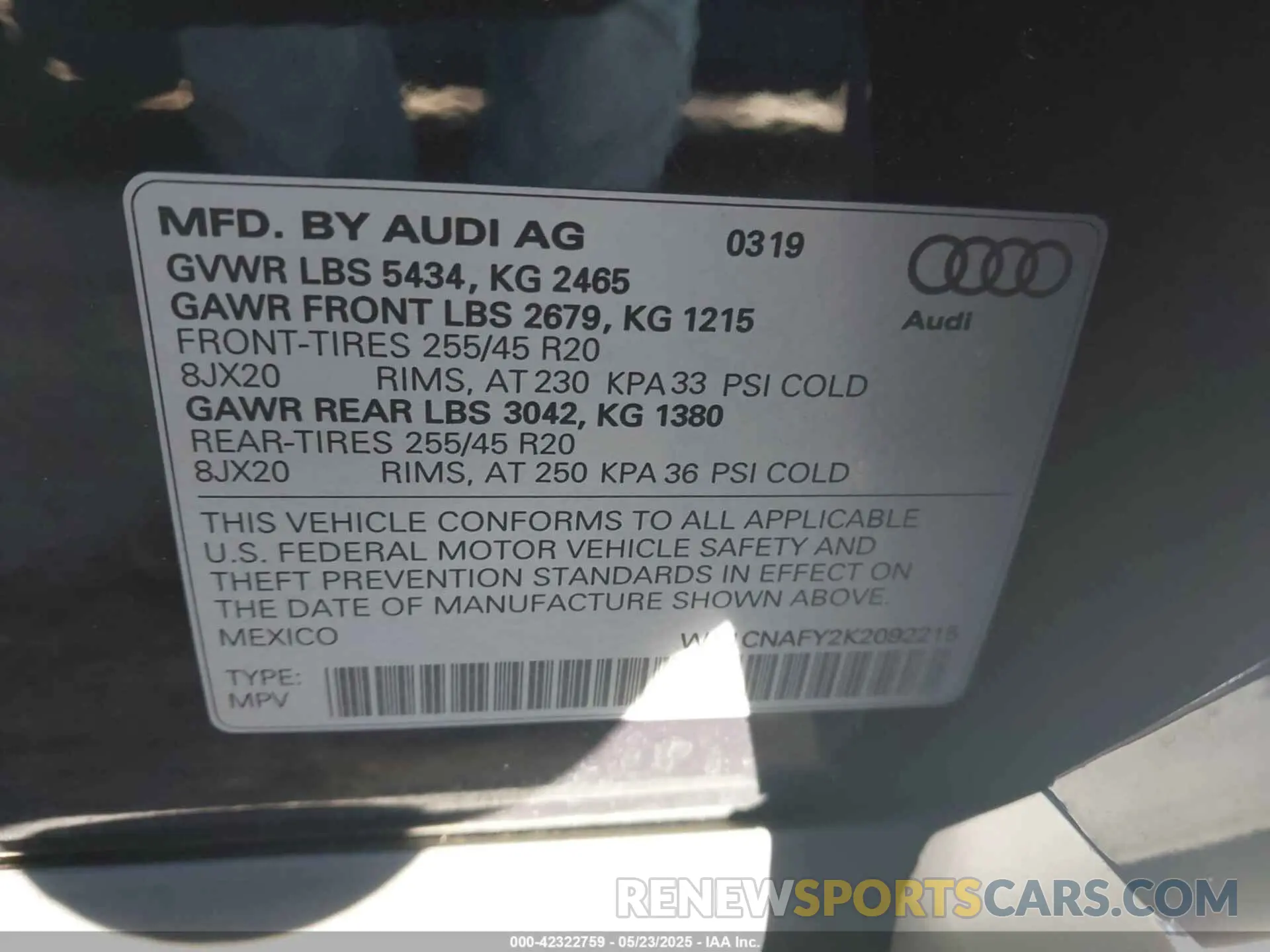 9 Photograph of a damaged car WA1CNAFY2K2092215 AUDI Q5 2019
