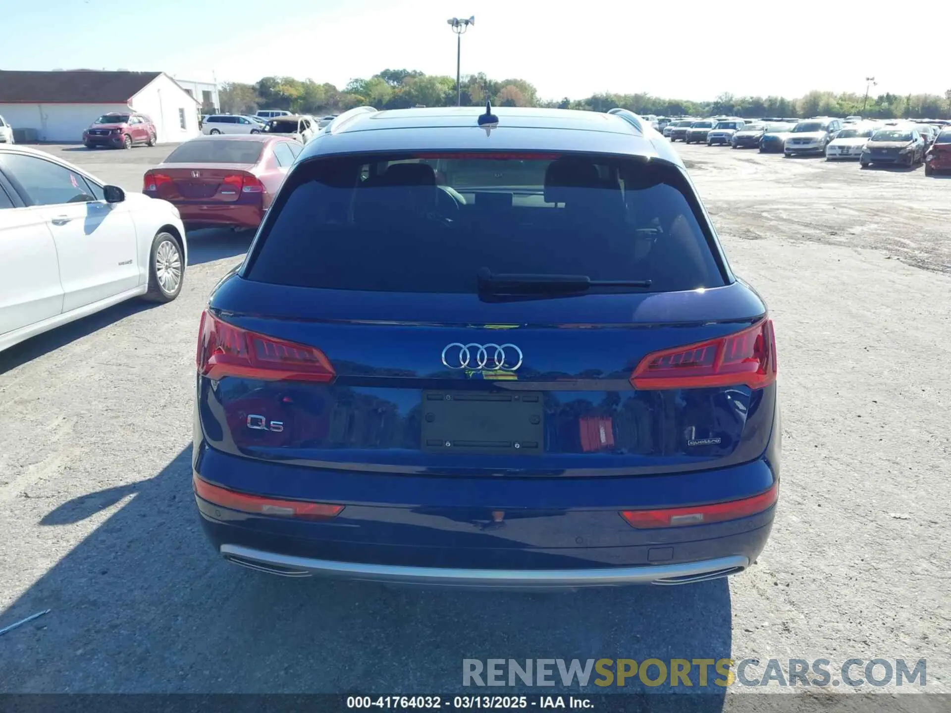 16 Photograph of a damaged car WA1CNAFY4K2021839 AUDI Q5 2019