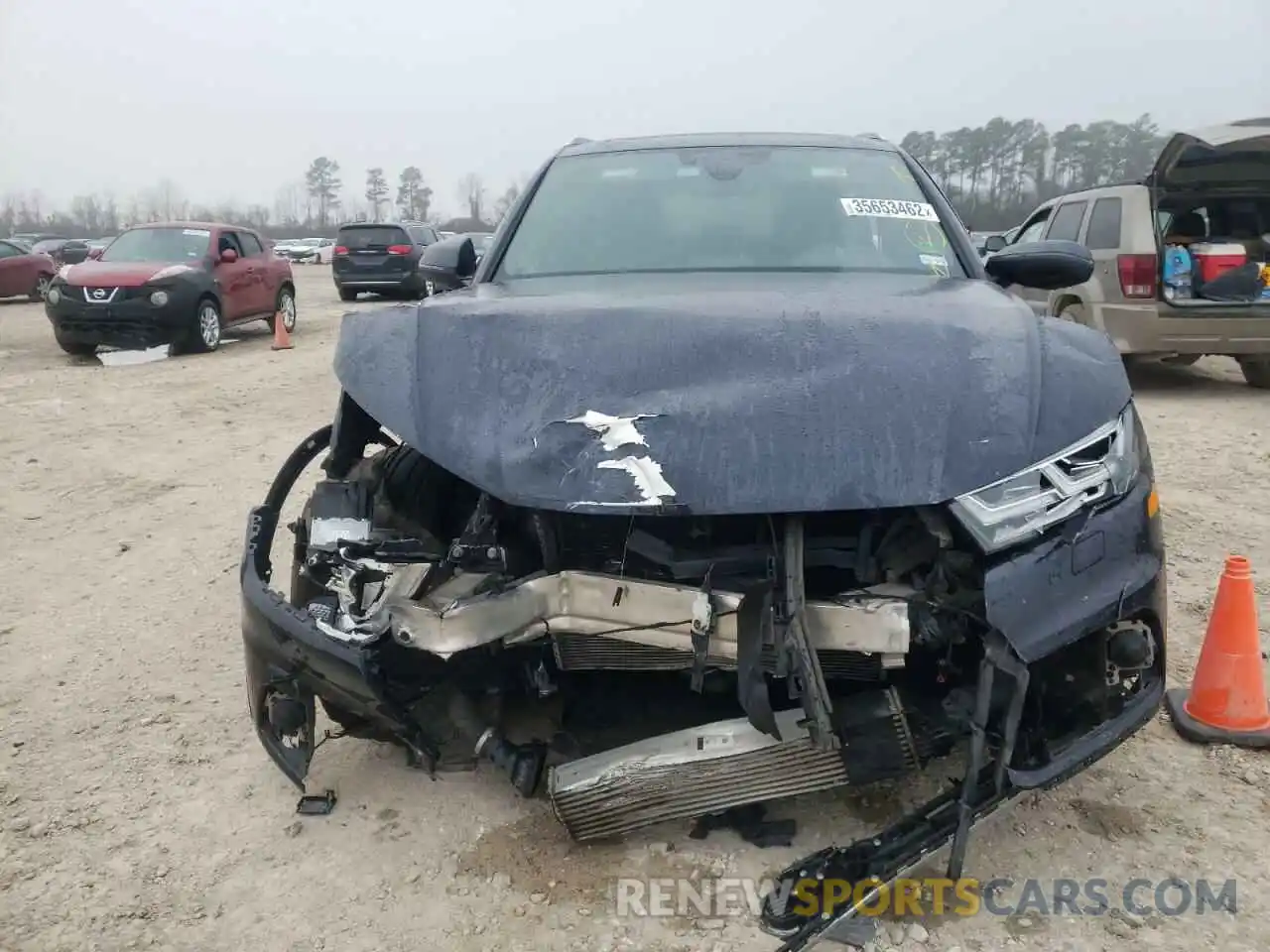 9 Photograph of a damaged car WA1CNAFY4K2113923 AUDI Q5 2019