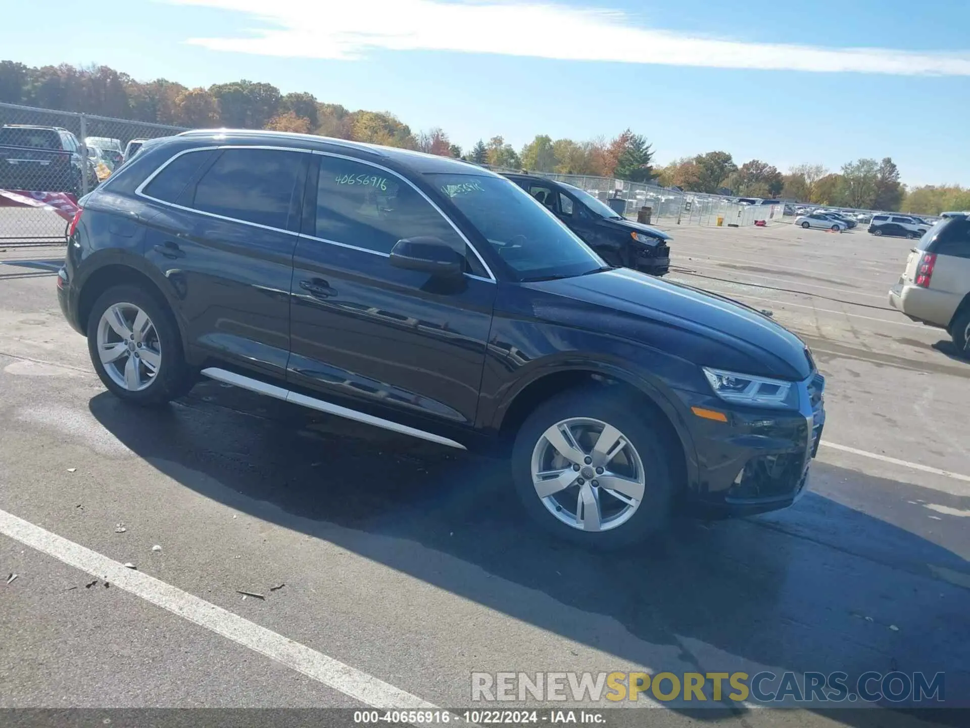 1 Photograph of a damaged car WA1CNAFY7K2047836 AUDI Q5 2019