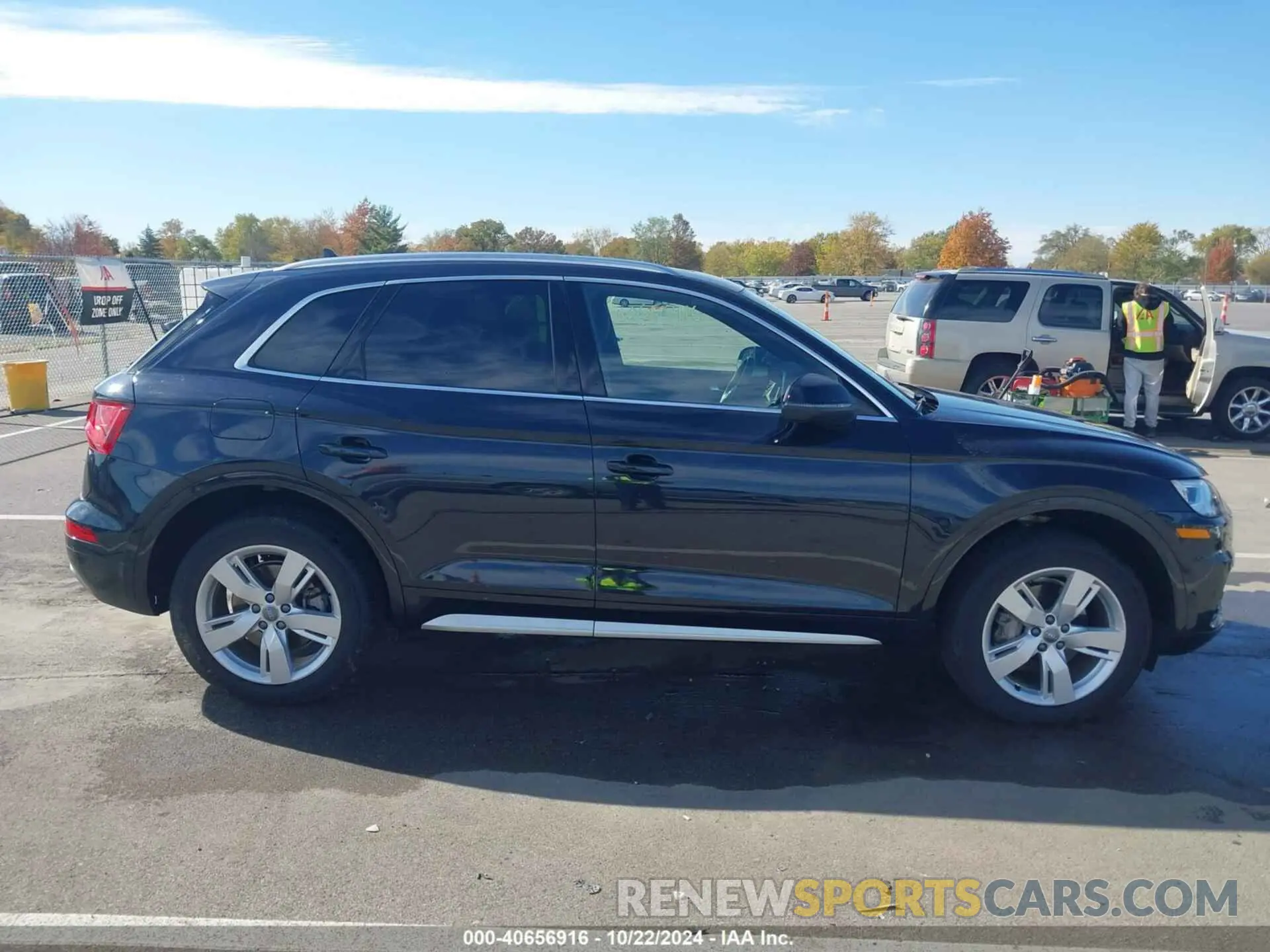 13 Photograph of a damaged car WA1CNAFY7K2047836 AUDI Q5 2019