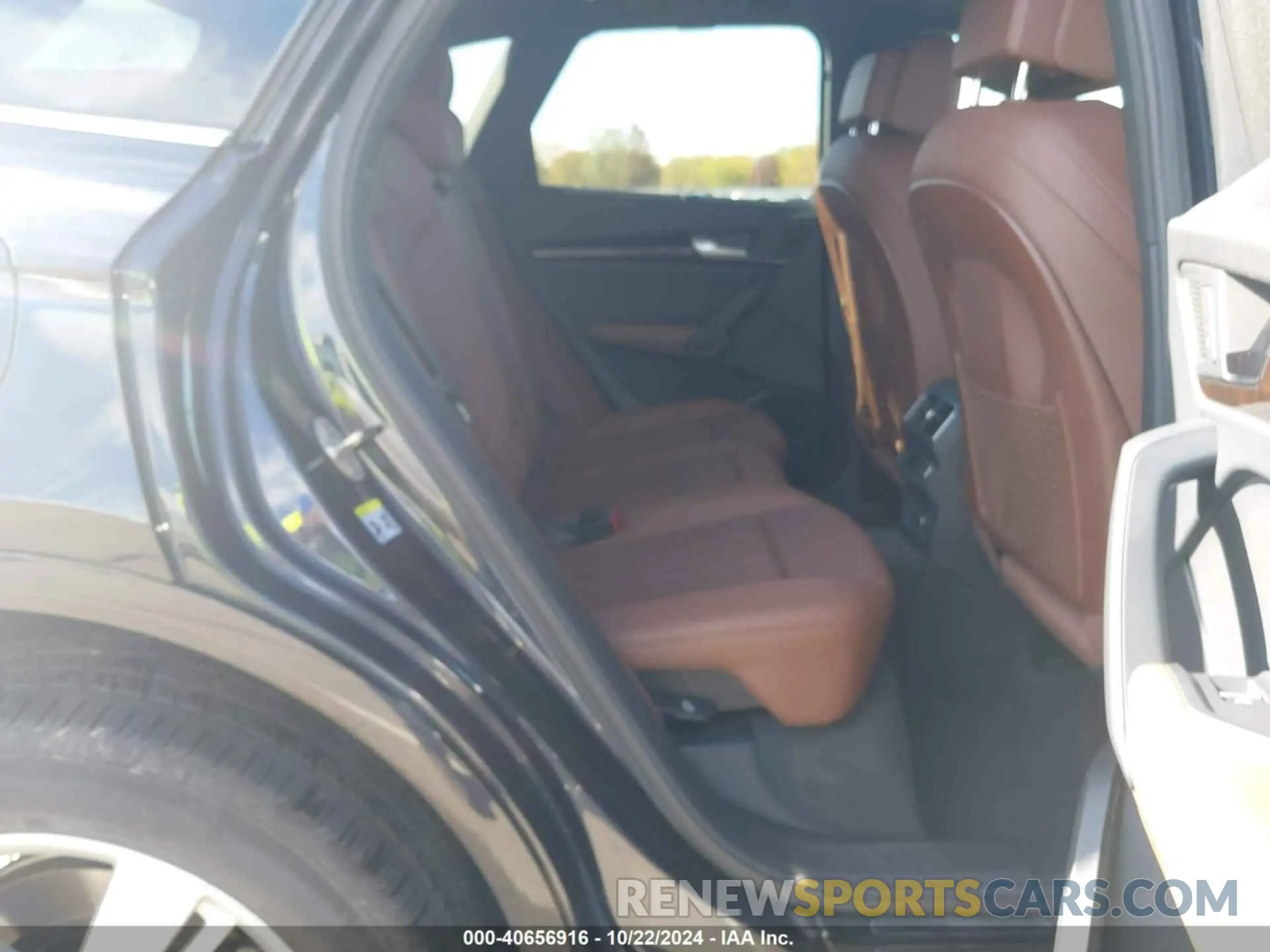 8 Photograph of a damaged car WA1CNAFY7K2047836 AUDI Q5 2019