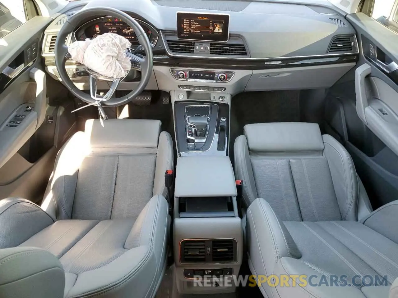 8 Photograph of a damaged car WA1CNAFY7K2094459 AUDI Q5 2019