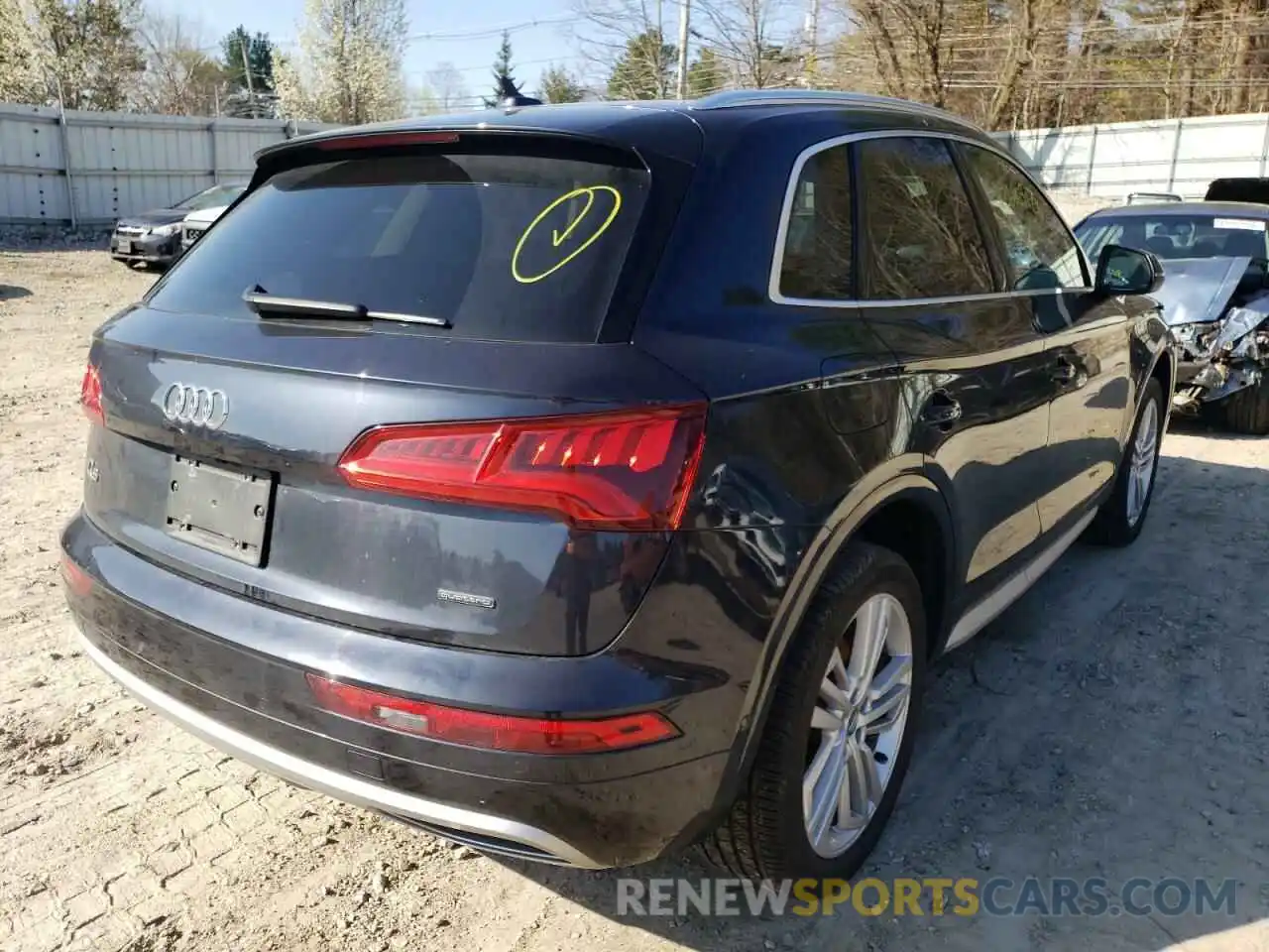 4 Photograph of a damaged car WA1CNAFY7K2130912 AUDI Q5 2019