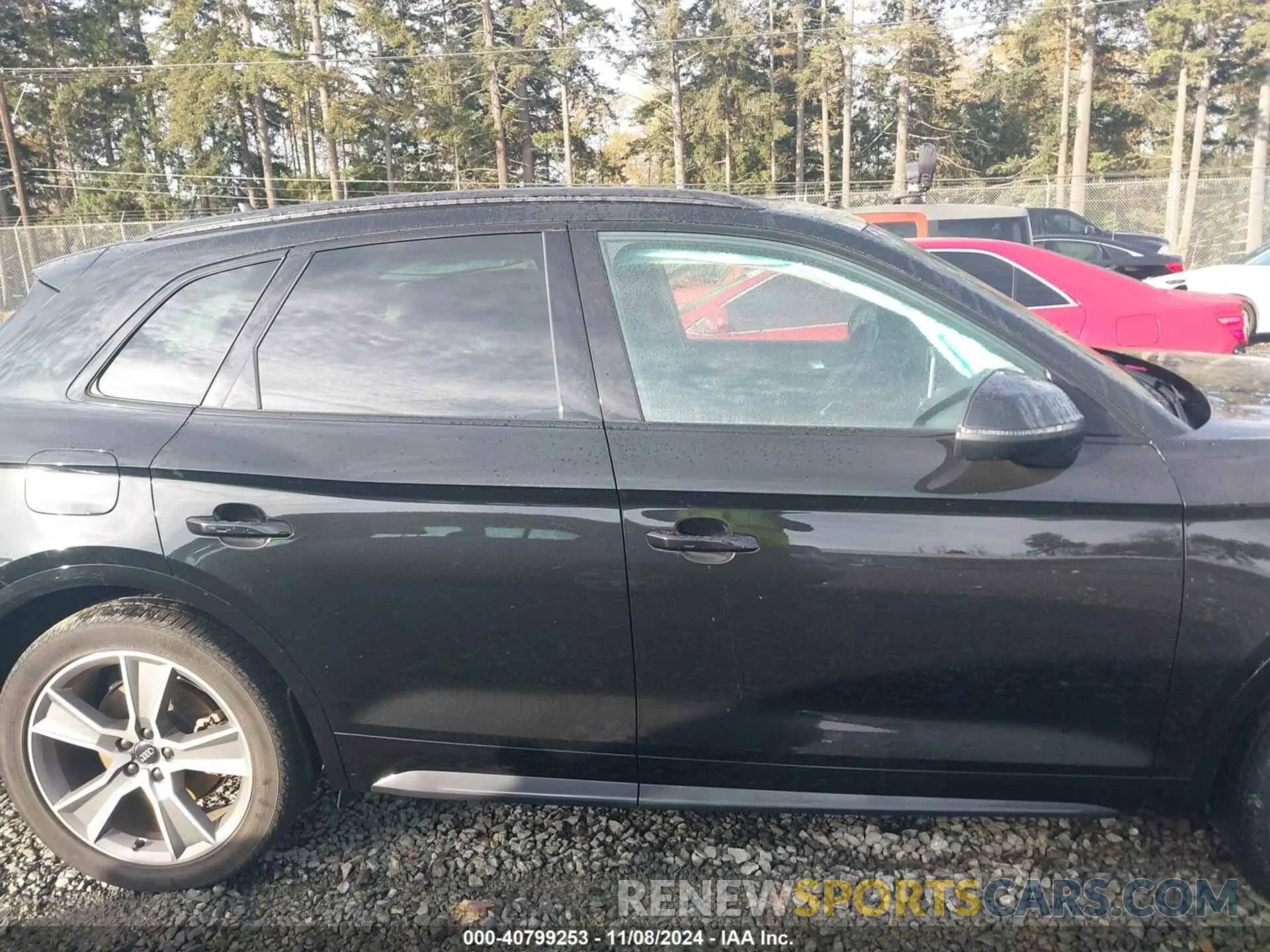 13 Photograph of a damaged car WA1CNAFY8K2082837 AUDI Q5 2019