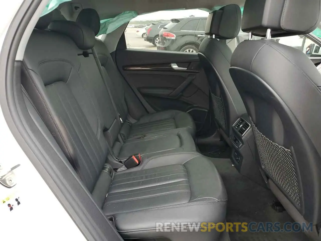 11 Photograph of a damaged car WA1CNAFY8K2109664 AUDI Q5 2019