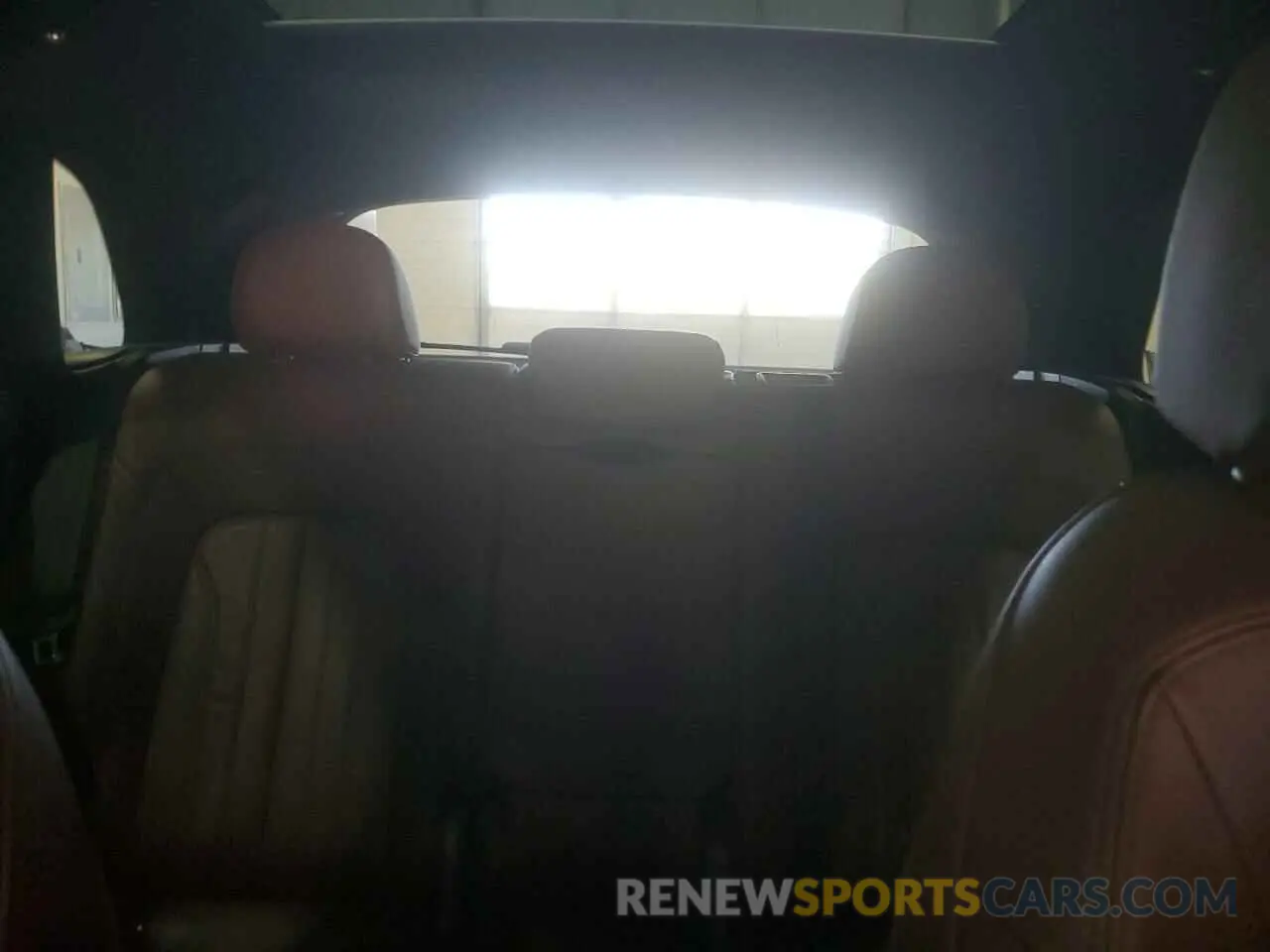 10 Photograph of a damaged car WA1CNAFYXK2026060 AUDI Q5 2019