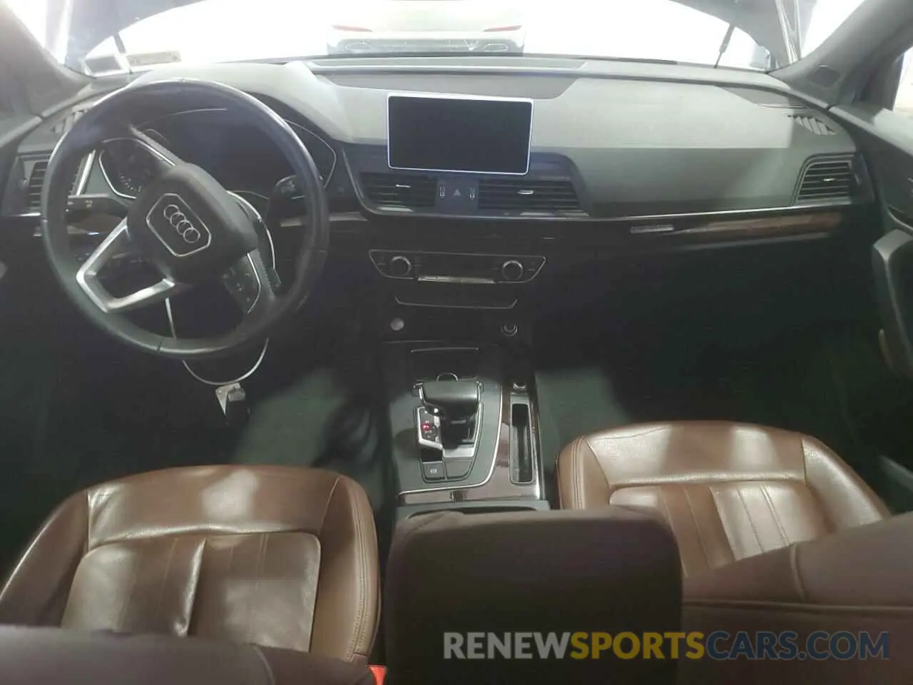 8 Photograph of a damaged car WA1CNAFYXK2026060 AUDI Q5 2019