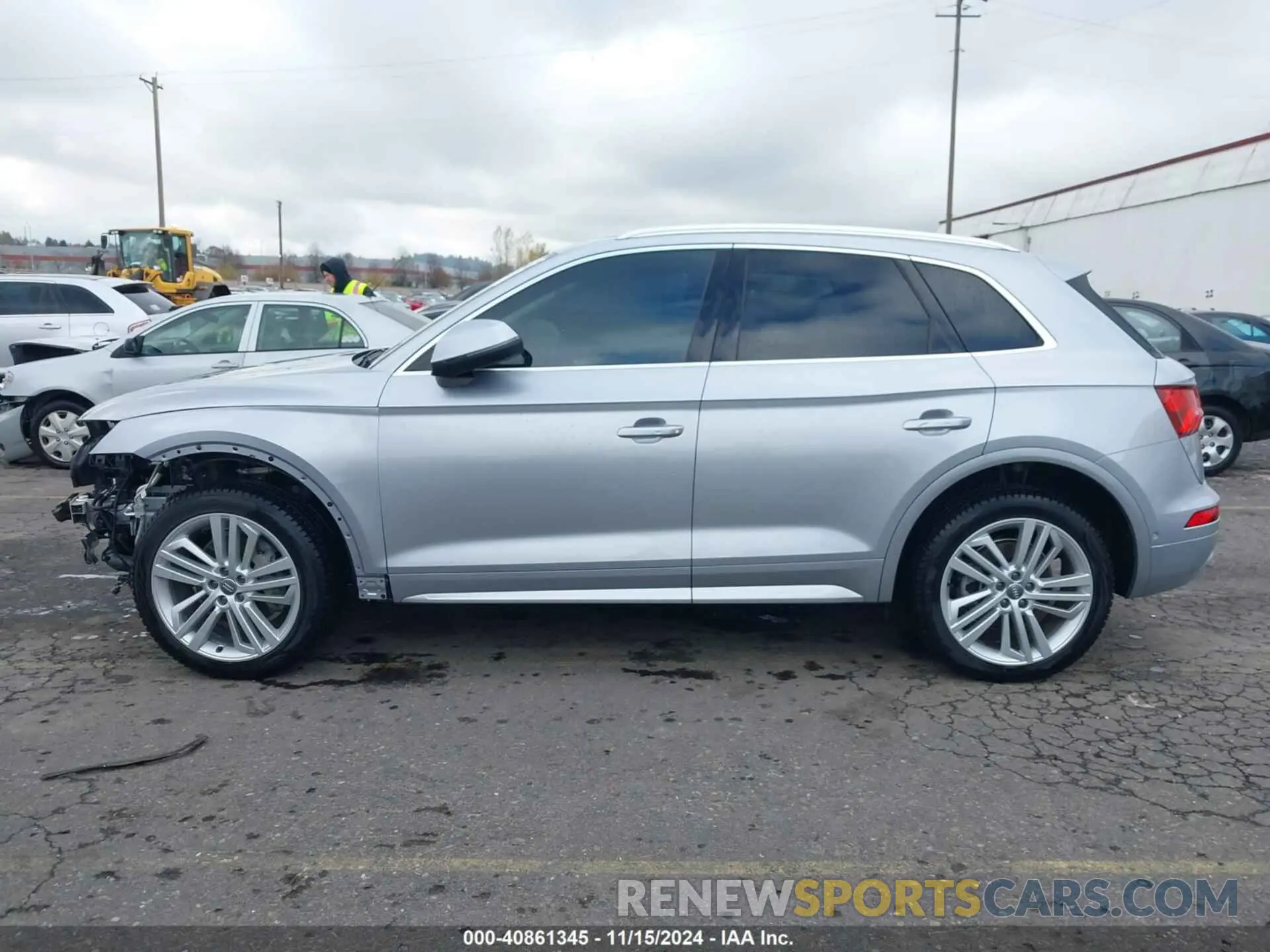 15 Photograph of a damaged car WA1CNAFYXK2034885 AUDI Q5 2019