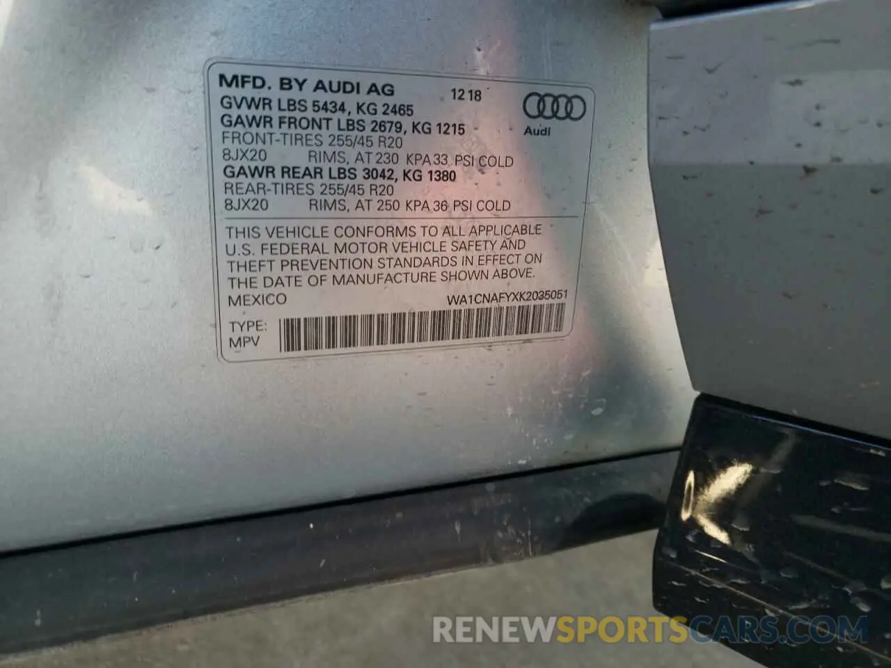 12 Photograph of a damaged car WA1CNAFYXK2035051 AUDI Q5 2019