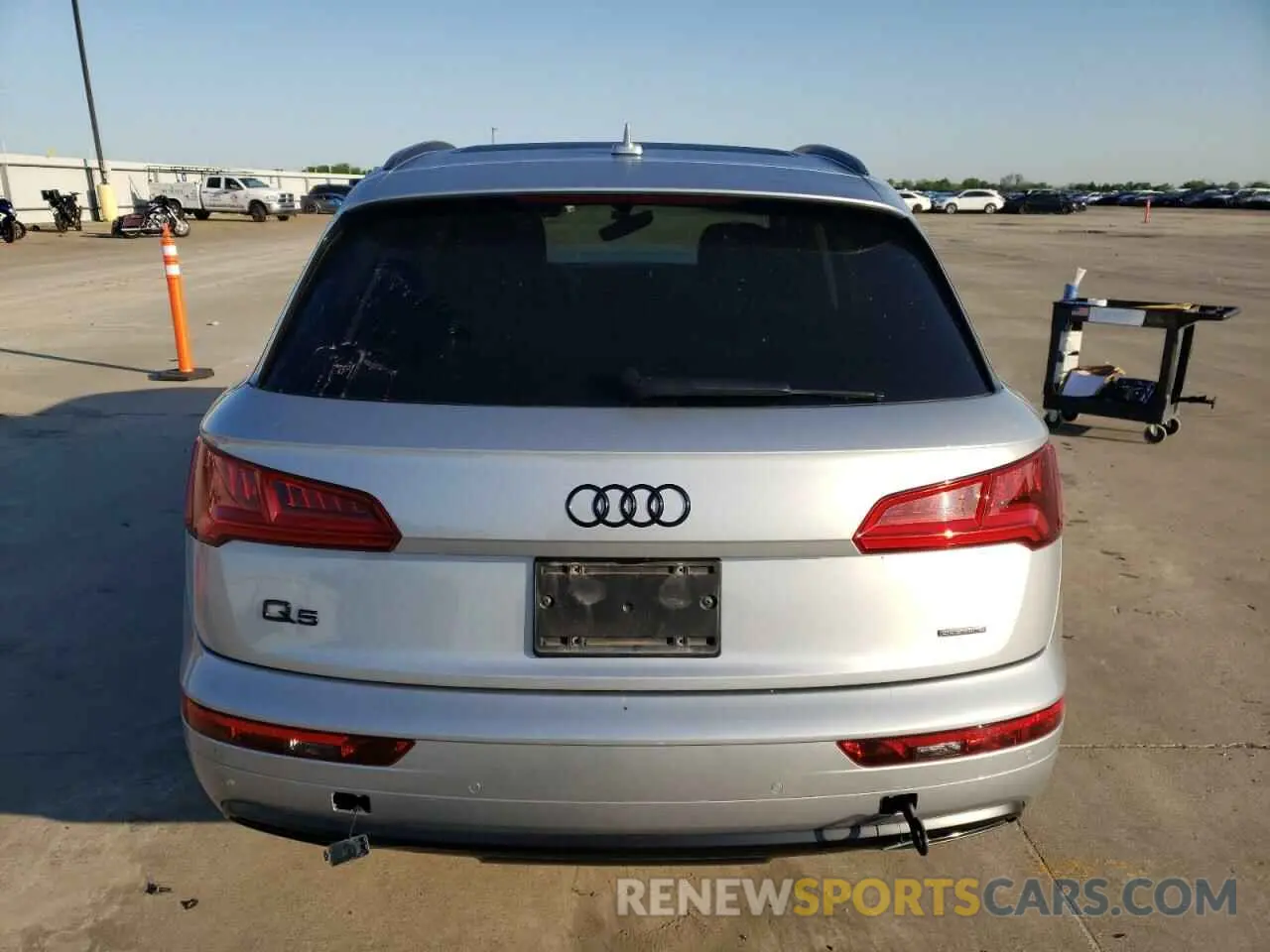 6 Photograph of a damaged car WA1CNAFYXK2035051 AUDI Q5 2019