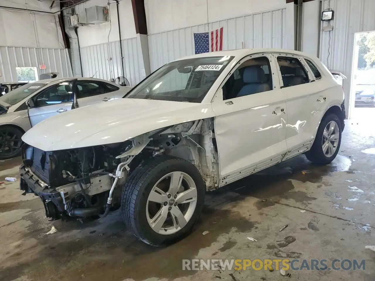 1 Photograph of a damaged car WA1CNAFYXK2076604 AUDI Q5 2019