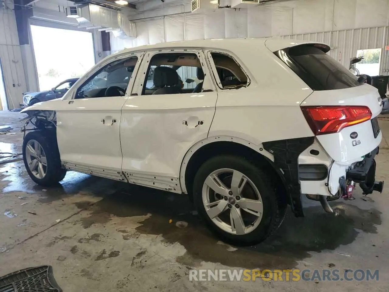 2 Photograph of a damaged car WA1CNAFYXK2076604 AUDI Q5 2019