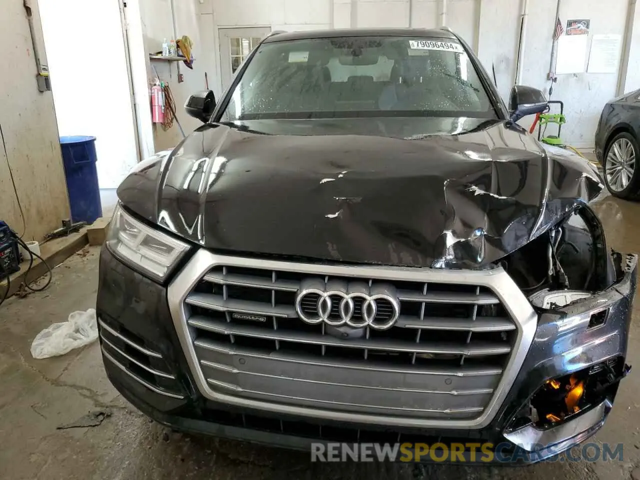 5 Photograph of a damaged car WA1FNAFY4K2109304 AUDI Q5 2019