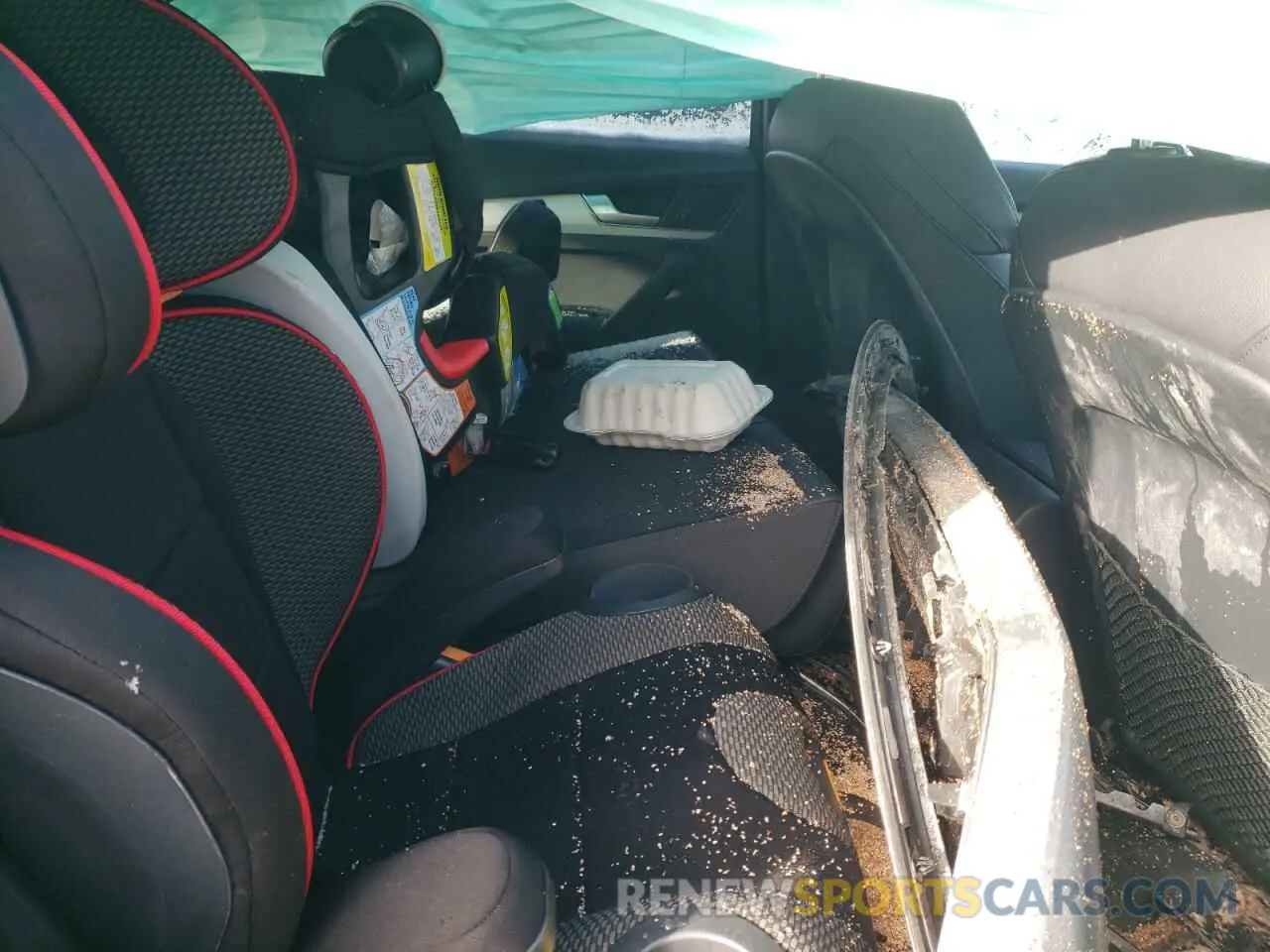 11 Photograph of a damaged car WA1FNAFYXK2032387 AUDI Q5 2019