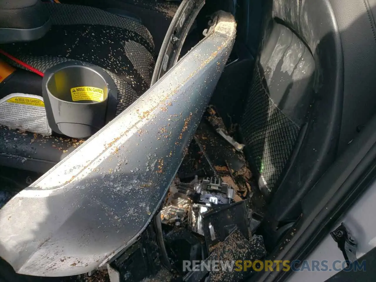 13 Photograph of a damaged car WA1FNAFYXK2032387 AUDI Q5 2019