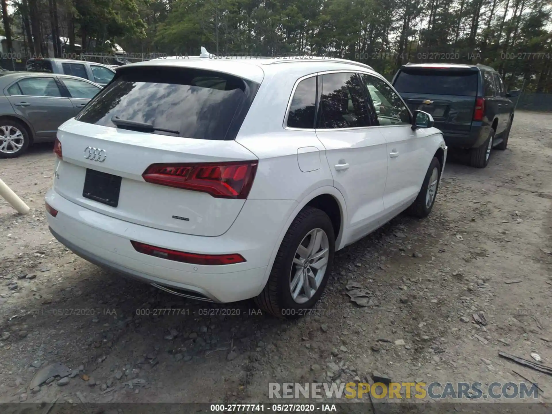 4 Photograph of a damaged car WA1ANAFY0L2026254 AUDI Q5 2020