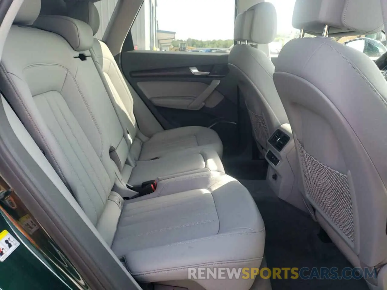11 Photograph of a damaged car WA1ANAFY0L2080914 AUDI Q5 2020