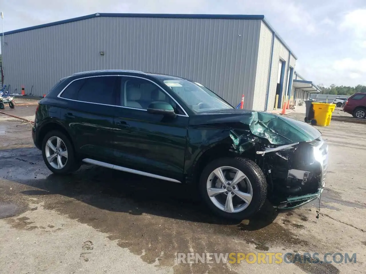 4 Photograph of a damaged car WA1ANAFY0L2080914 AUDI Q5 2020