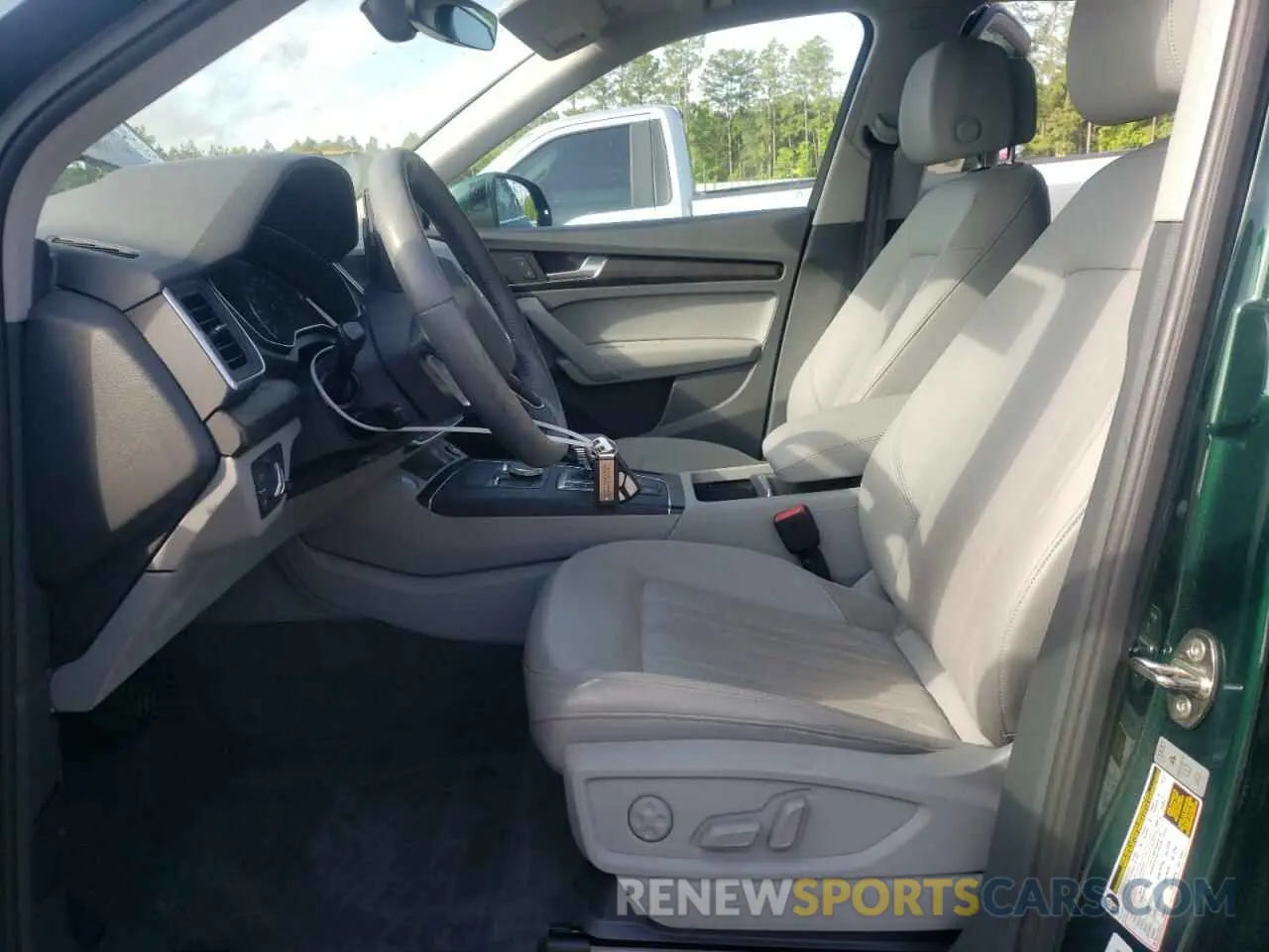 7 Photograph of a damaged car WA1ANAFY0L2080914 AUDI Q5 2020