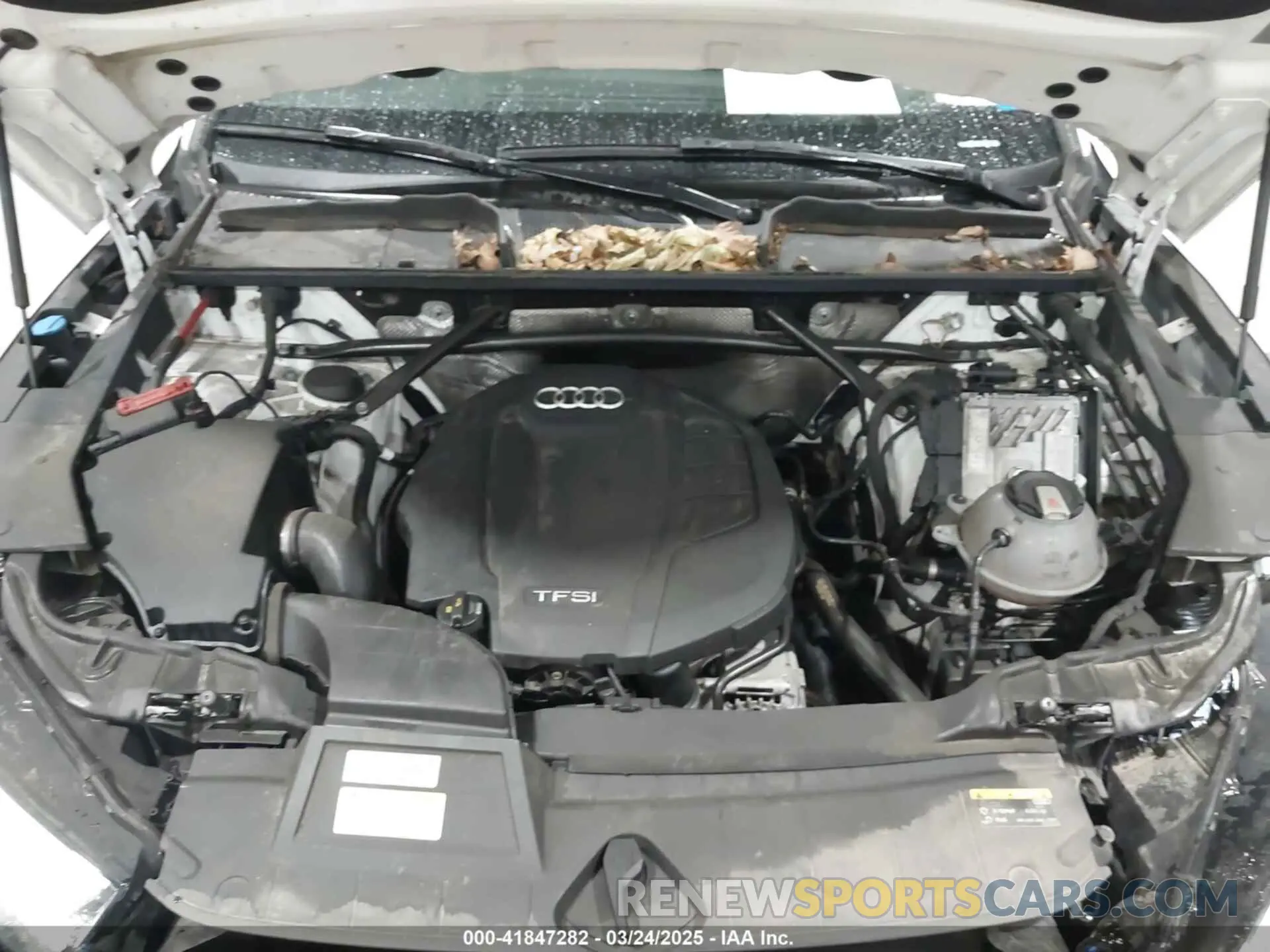 10 Photograph of a damaged car WA1ANAFY0L2108758 AUDI Q5 2020