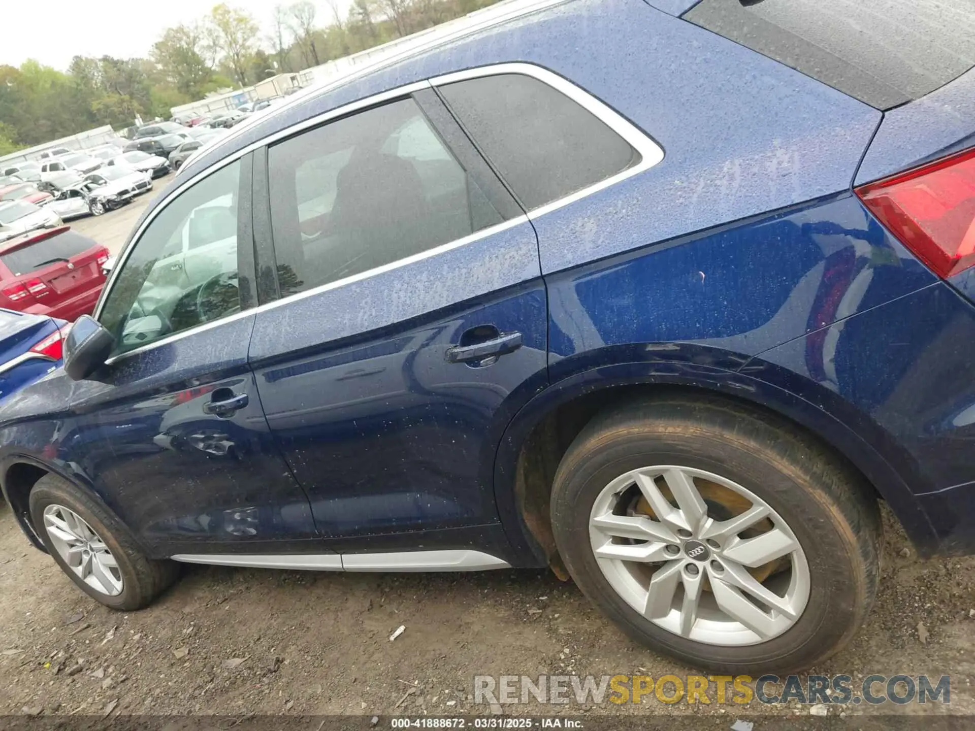 15 Photograph of a damaged car WA1ANAFY0L2115774 AUDI Q5 2020
