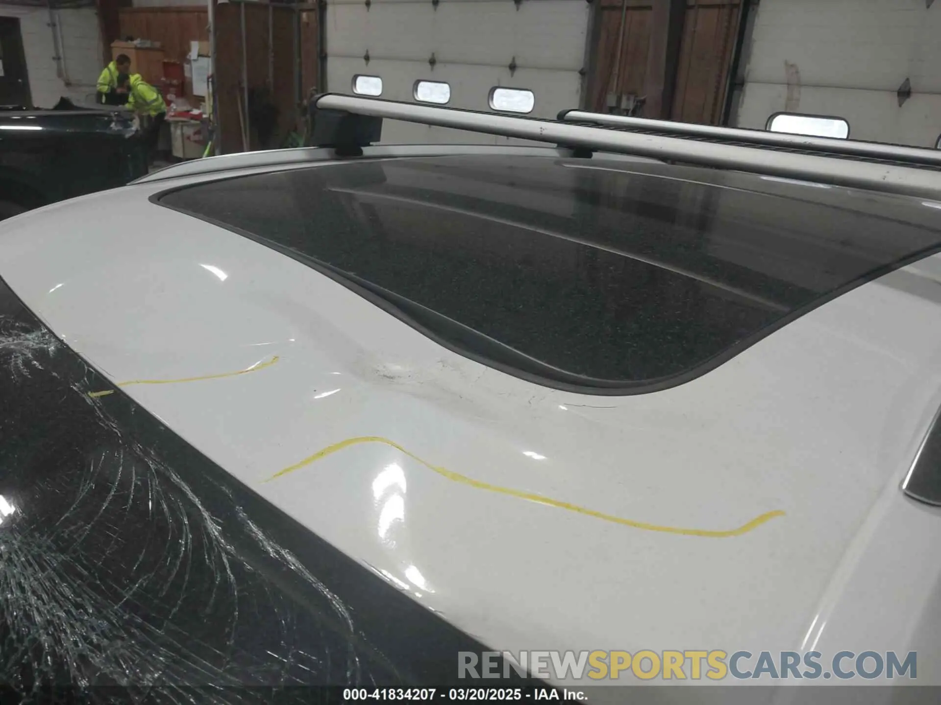 6 Photograph of a damaged car WA1ANAFY1L2028384 AUDI Q5 2020