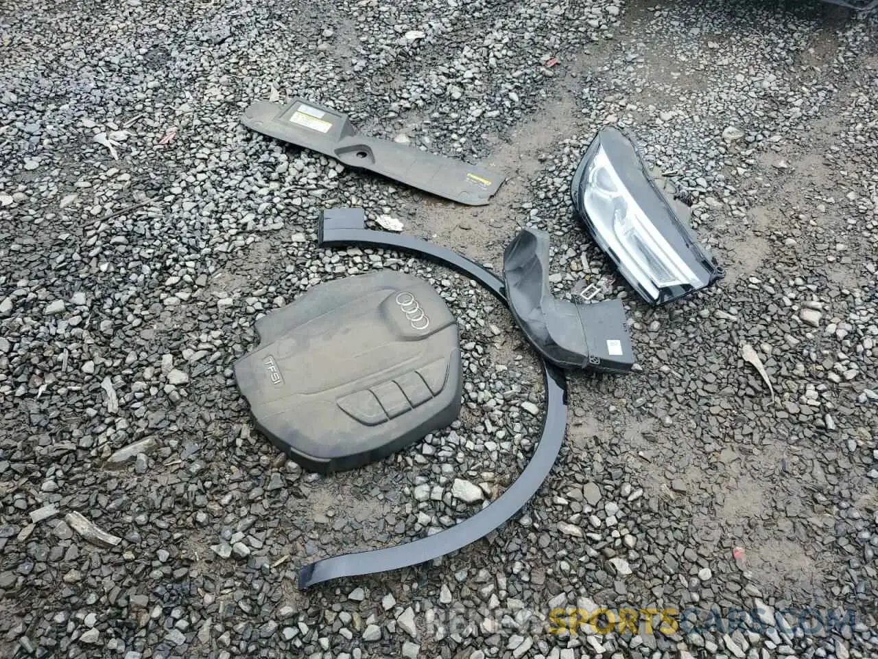 13 Photograph of a damaged car WA1ANAFY1L2048411 AUDI Q5 2020