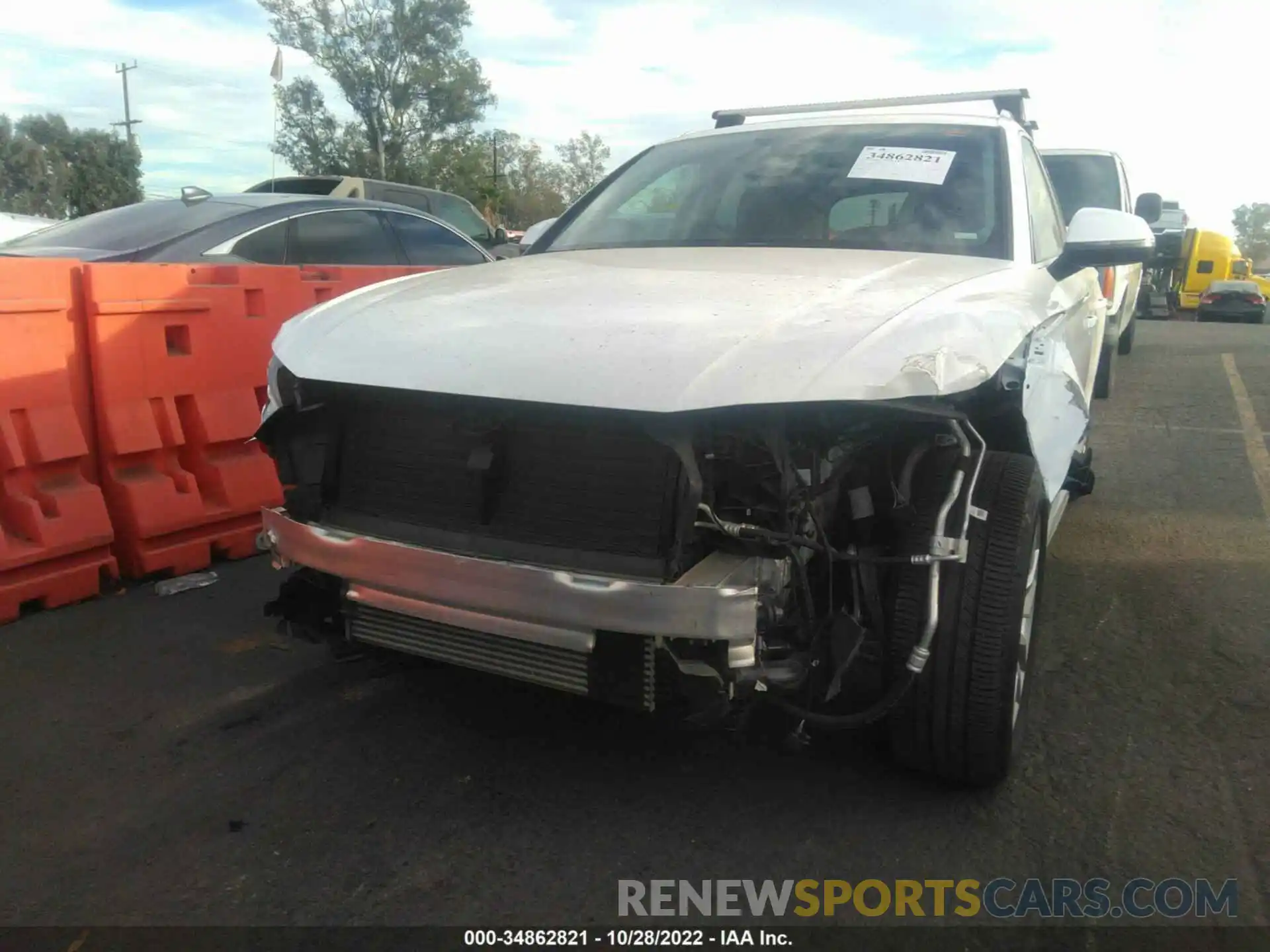 6 Photograph of a damaged car WA1ANAFY1L2061451 AUDI Q5 2020