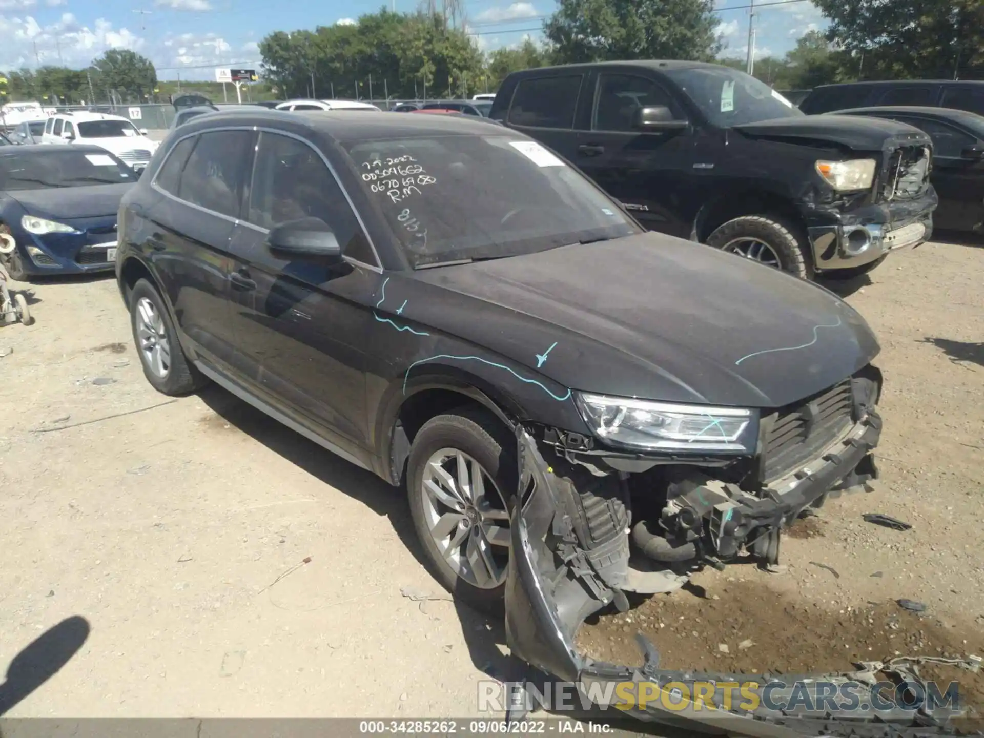 1 Photograph of a damaged car WA1ANAFY1L2067069 AUDI Q5 2020