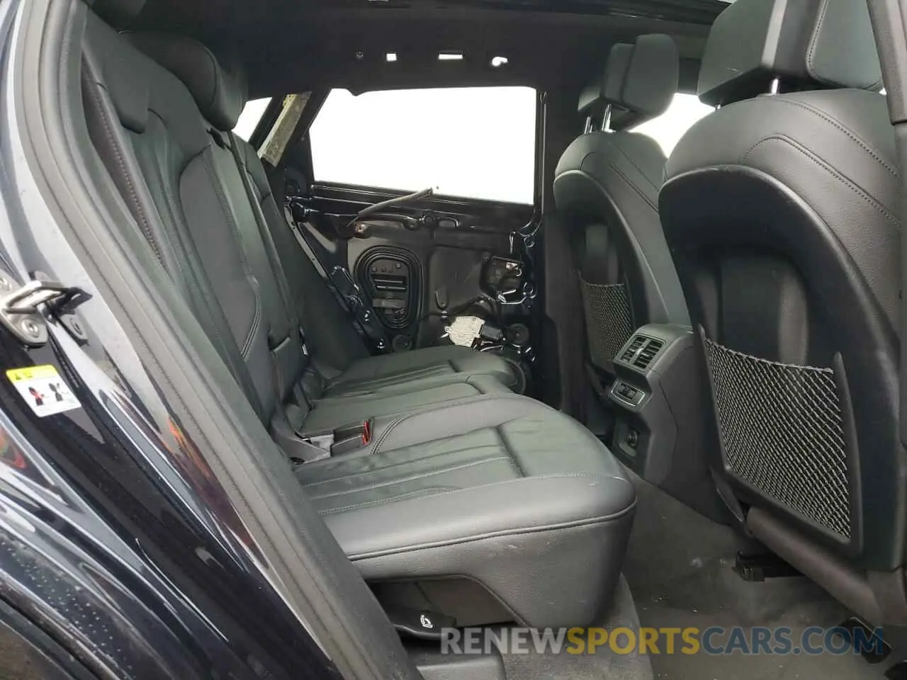 11 Photograph of a damaged car WA1ANAFY1L2098550 AUDI Q5 2020