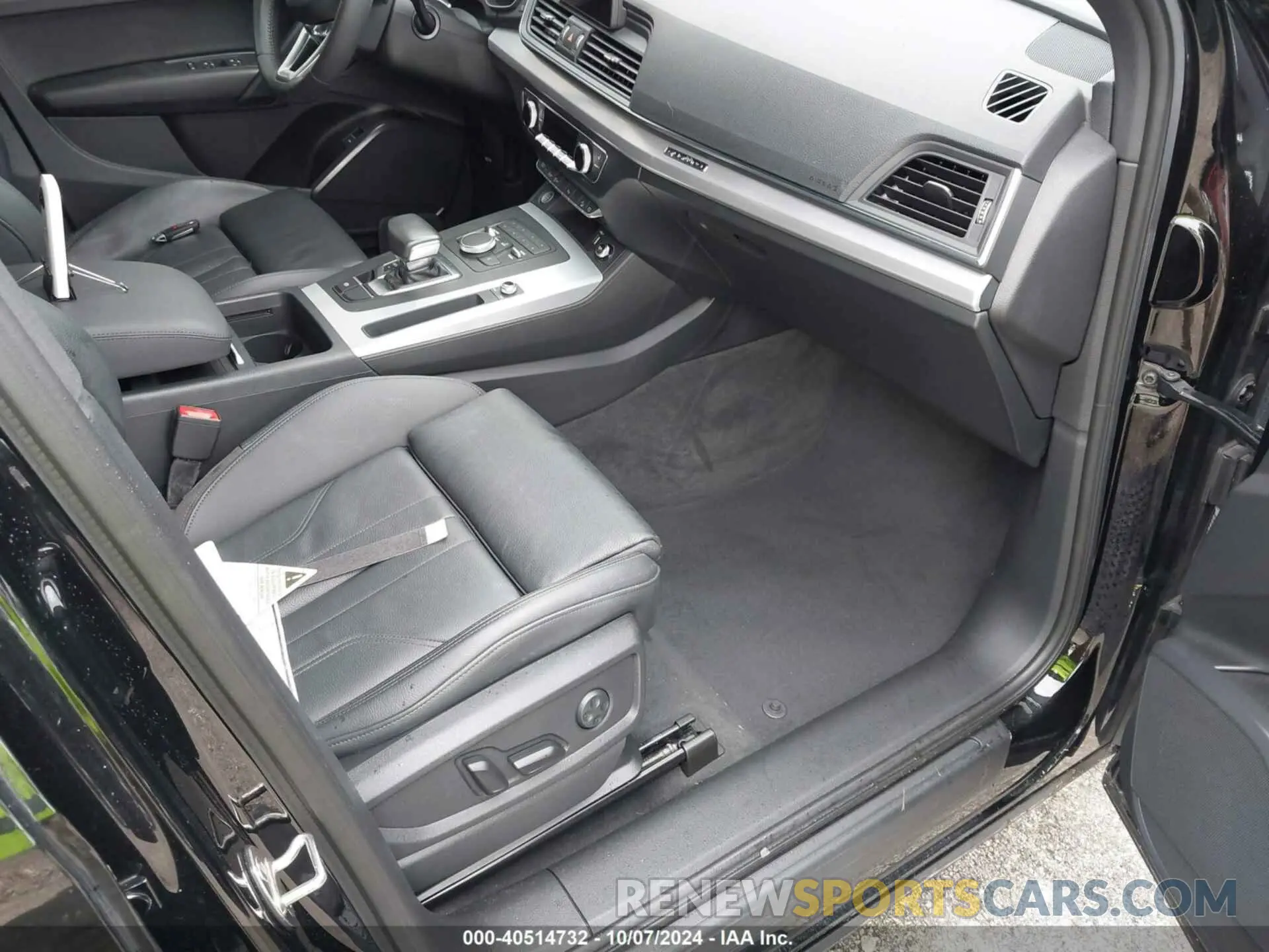 5 Photograph of a damaged car WA1ANAFY1L2105867 AUDI Q5 2020