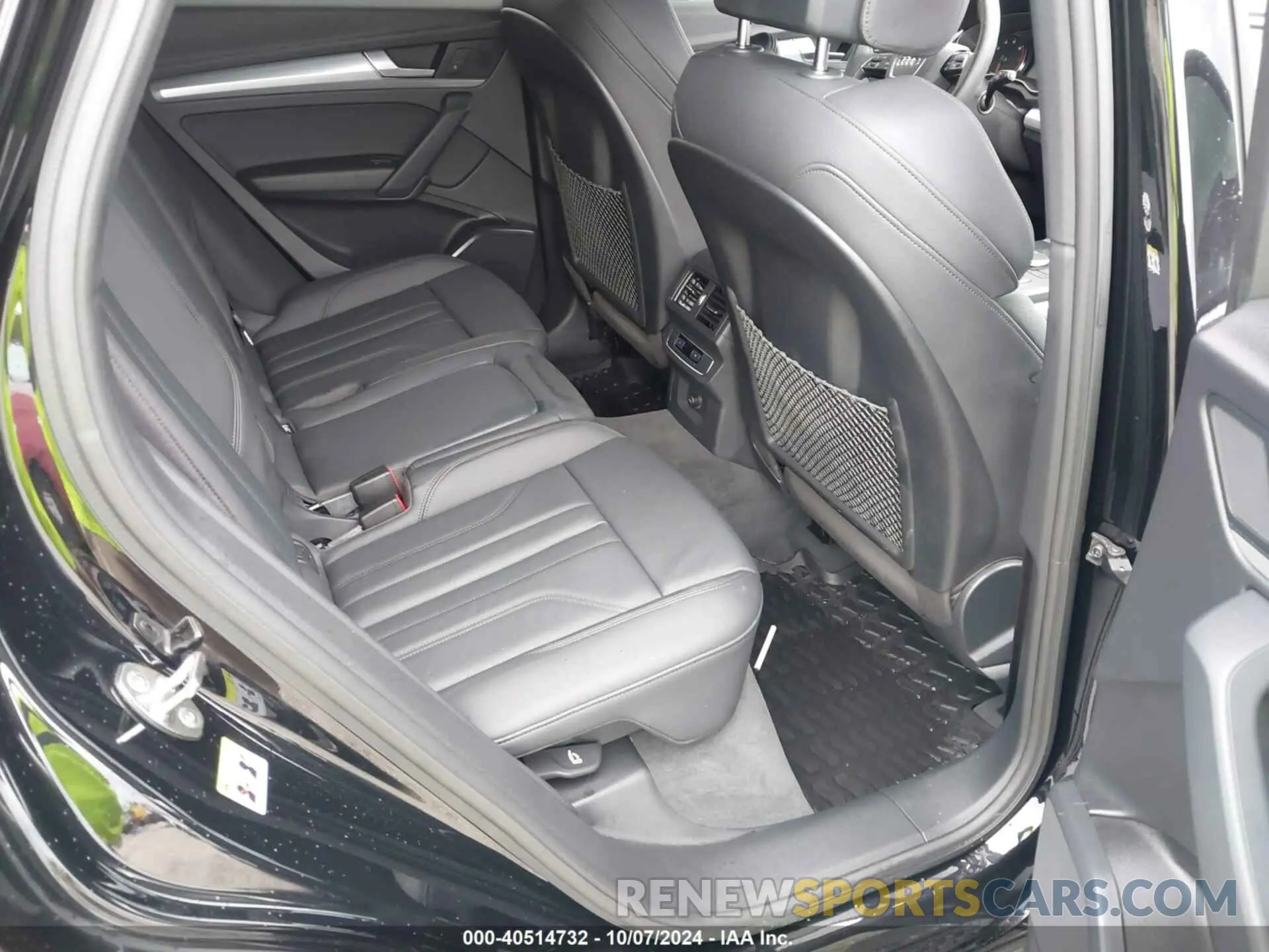 8 Photograph of a damaged car WA1ANAFY1L2105867 AUDI Q5 2020