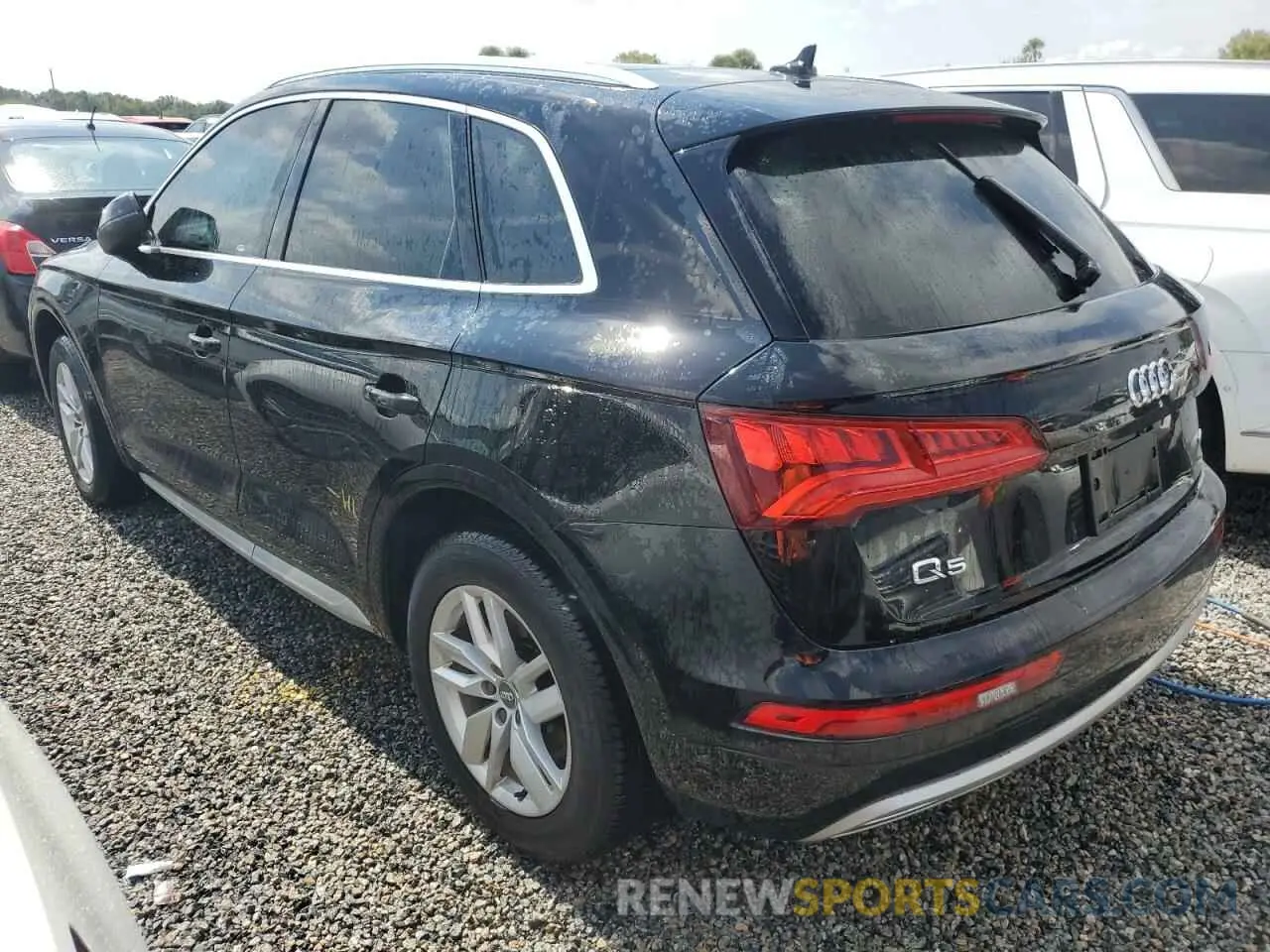 2 Photograph of a damaged car WA1ANAFY2L2019094 AUDI Q5 2020