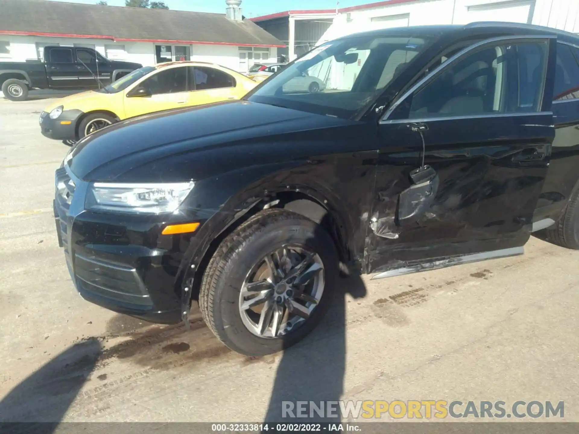 6 Photograph of a damaged car WA1ANAFY2L2044531 AUDI Q5 2020