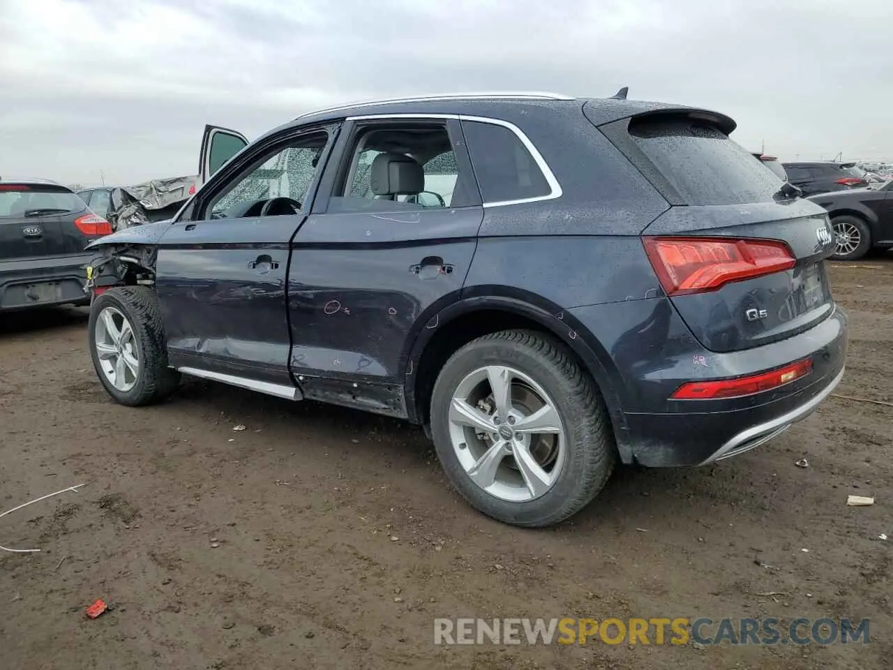 2 Photograph of a damaged car WA1ANAFY2L2069963 AUDI Q5 2020