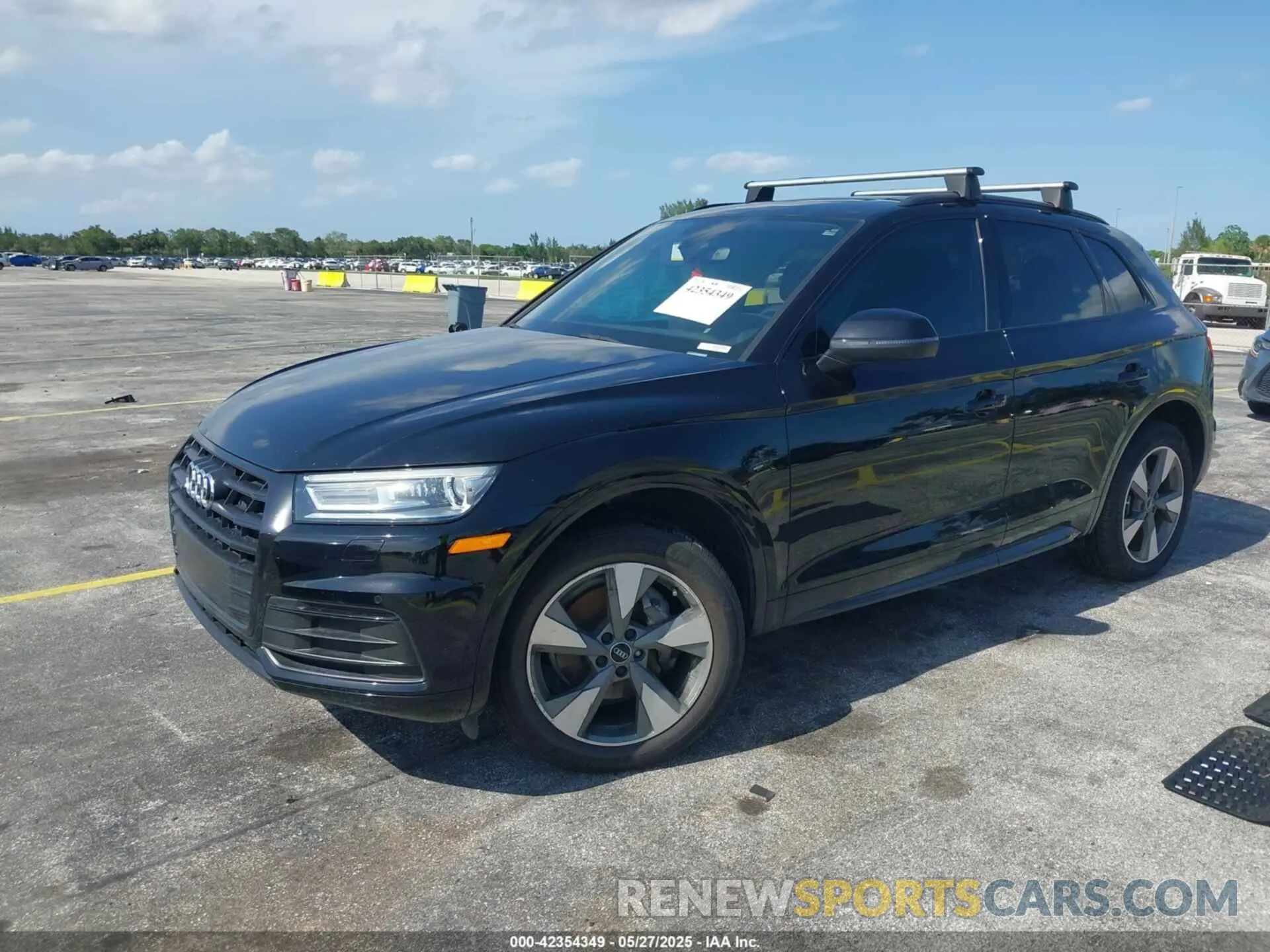 2 Photograph of a damaged car WA1ANAFY2L2085872 AUDI Q5 2020