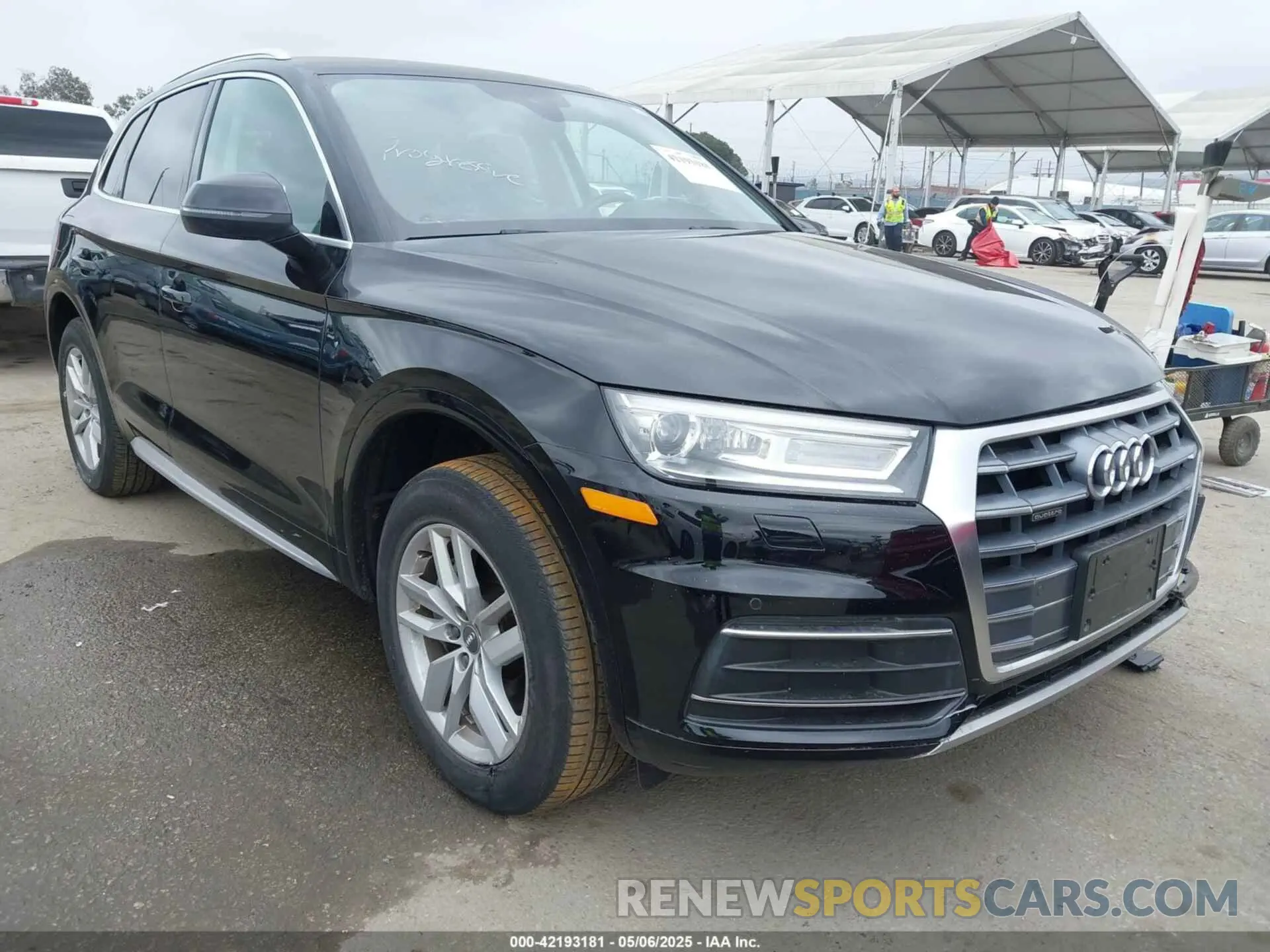 1 Photograph of a damaged car WA1ANAFY2L2086536 AUDI Q5 2020