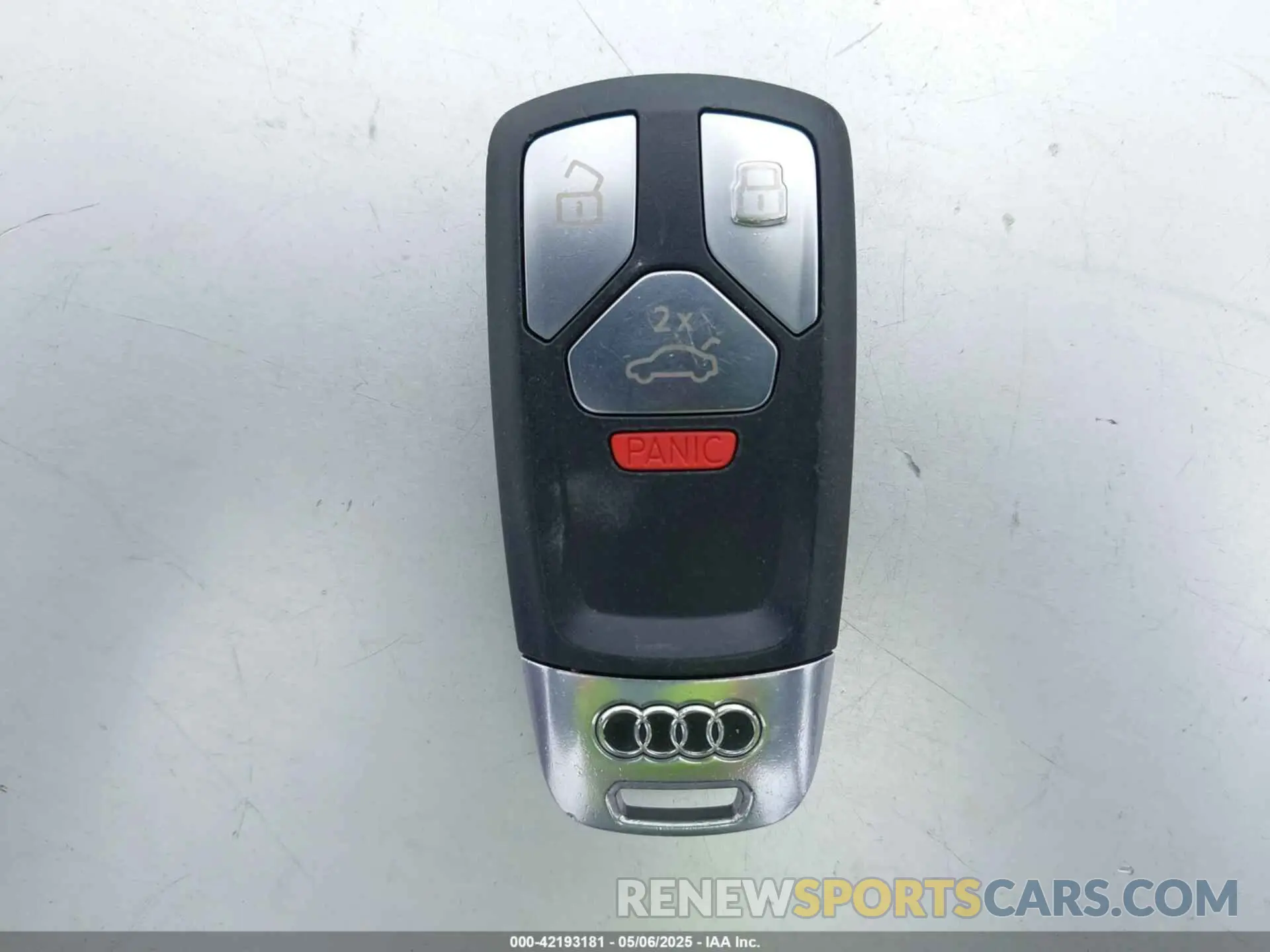11 Photograph of a damaged car WA1ANAFY2L2086536 AUDI Q5 2020