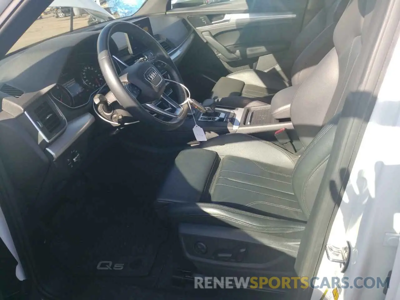 7 Photograph of a damaged car WA1ANAFY2L2090232 AUDI Q5 2020