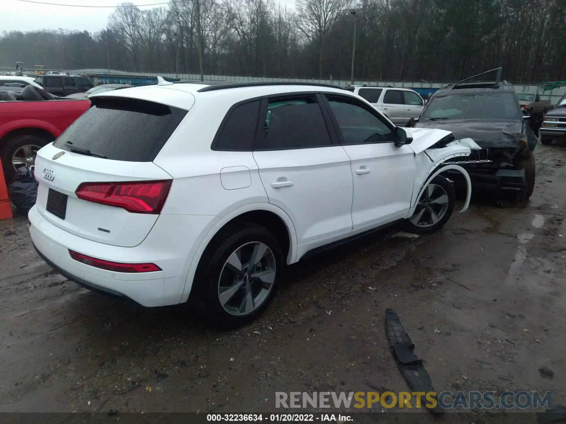 4 Photograph of a damaged car WA1ANAFY2L2114190 AUDI Q5 2020