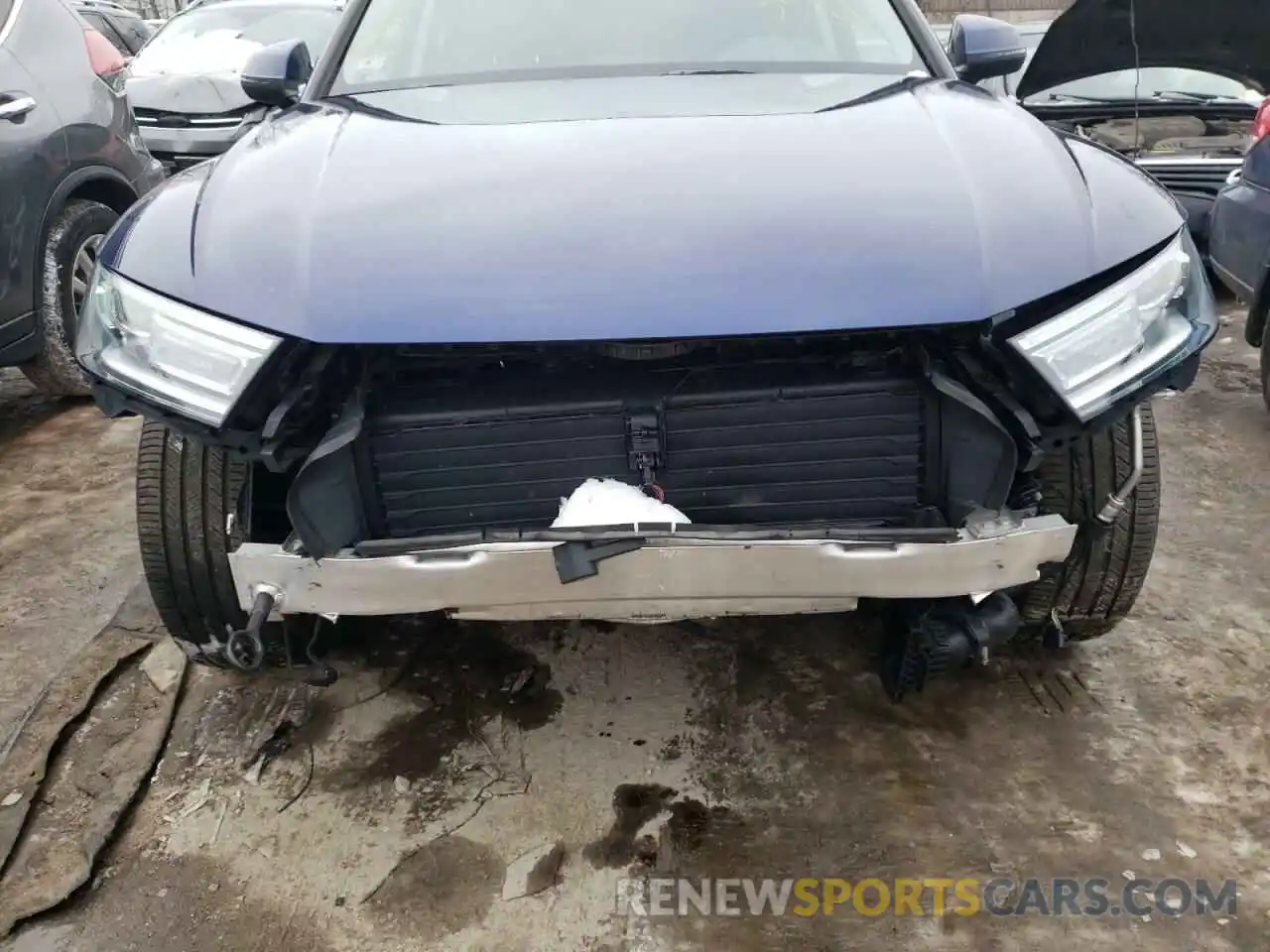 9 Photograph of a damaged car WA1ANAFY3L2025311 AUDI Q5 2020