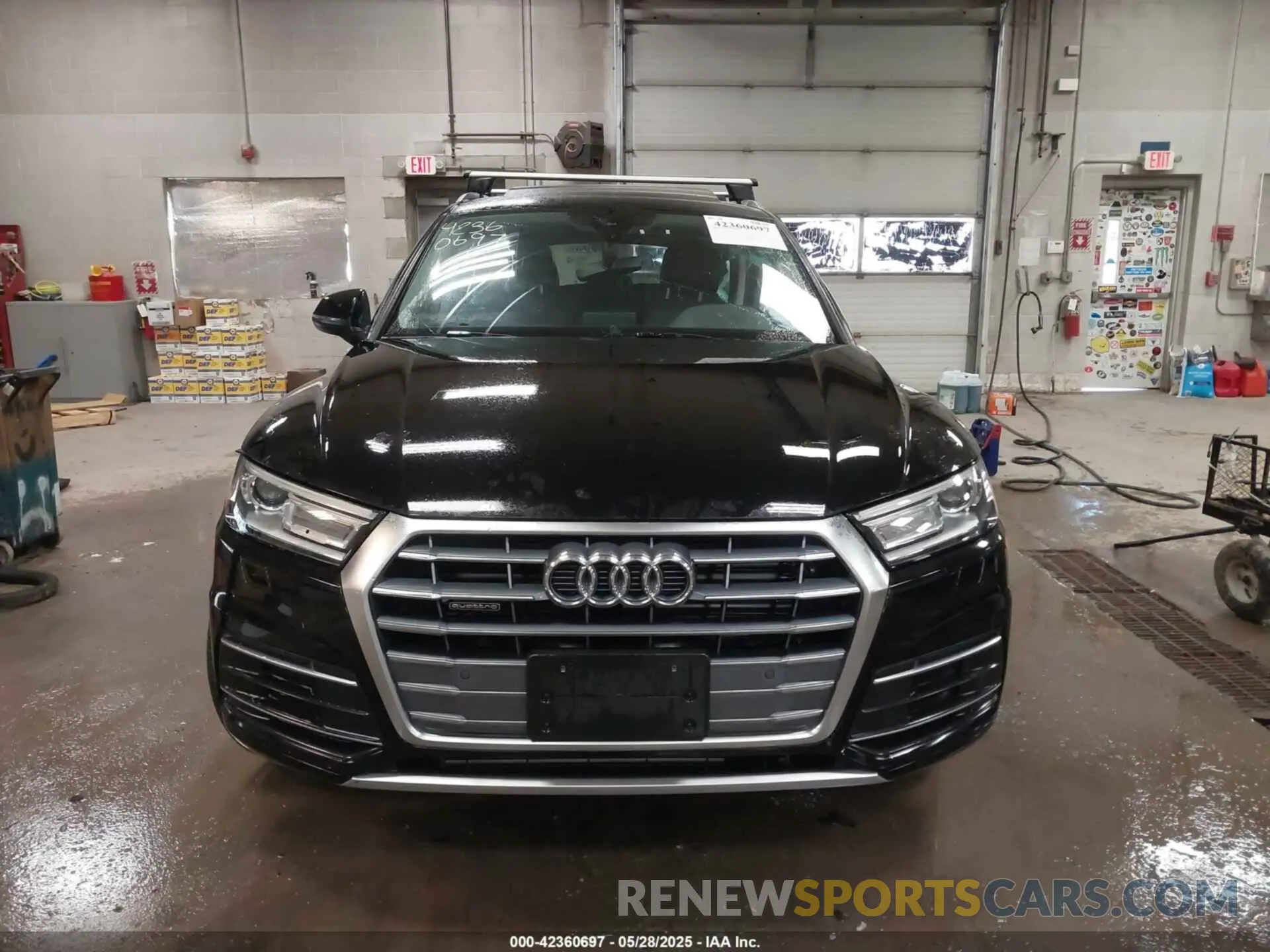11 Photograph of a damaged car WA1ANAFY3L2036907 AUDI Q5 2020