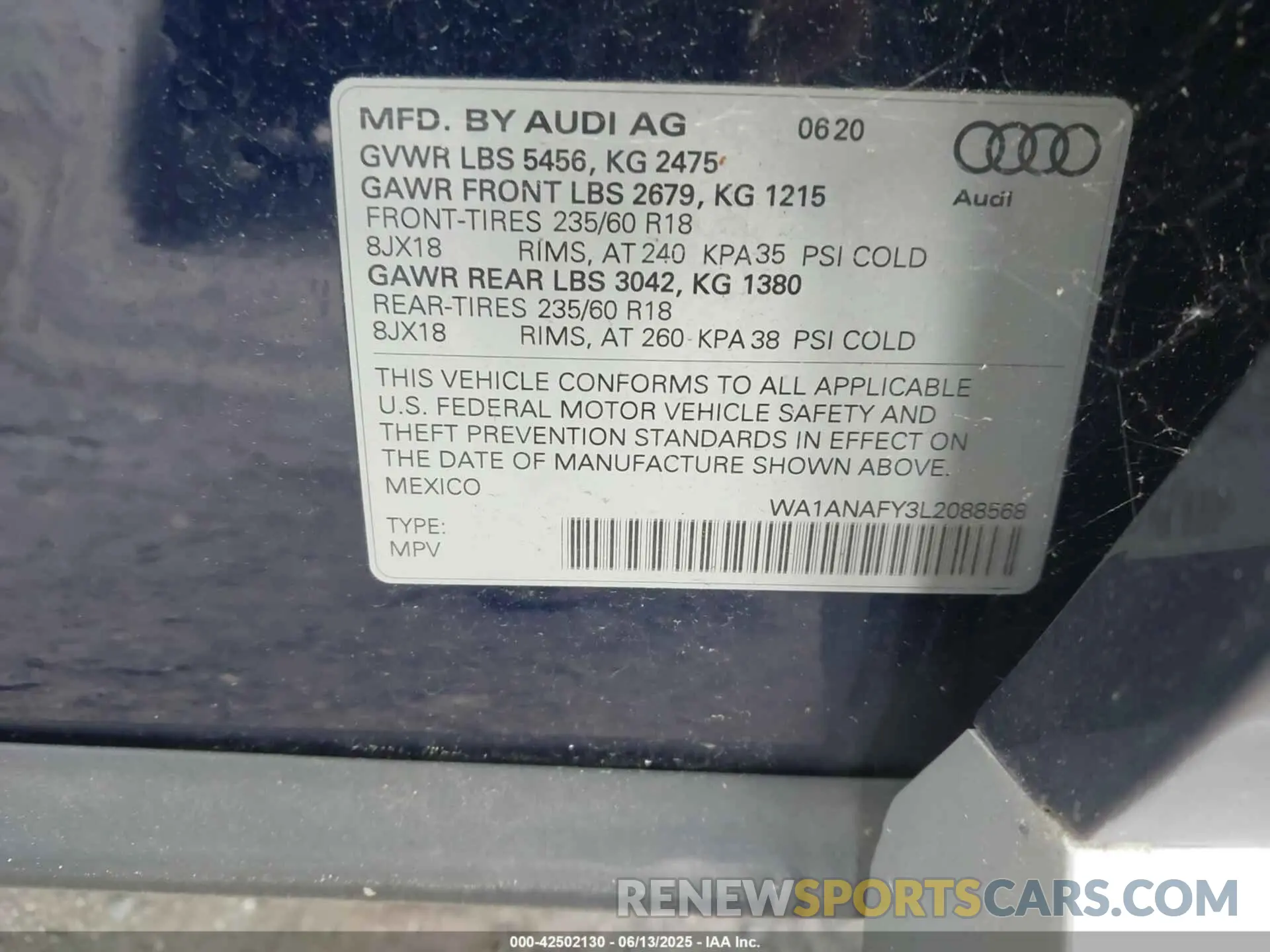 9 Photograph of a damaged car WA1ANAFY3L2088568 AUDI Q5 2020