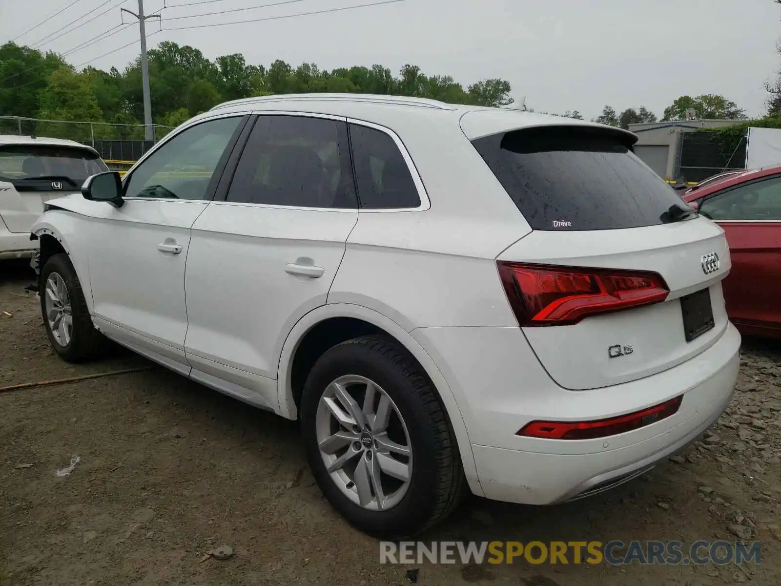 3 Photograph of a damaged car WA1ANAFY3L2115932 AUDI Q5 2020