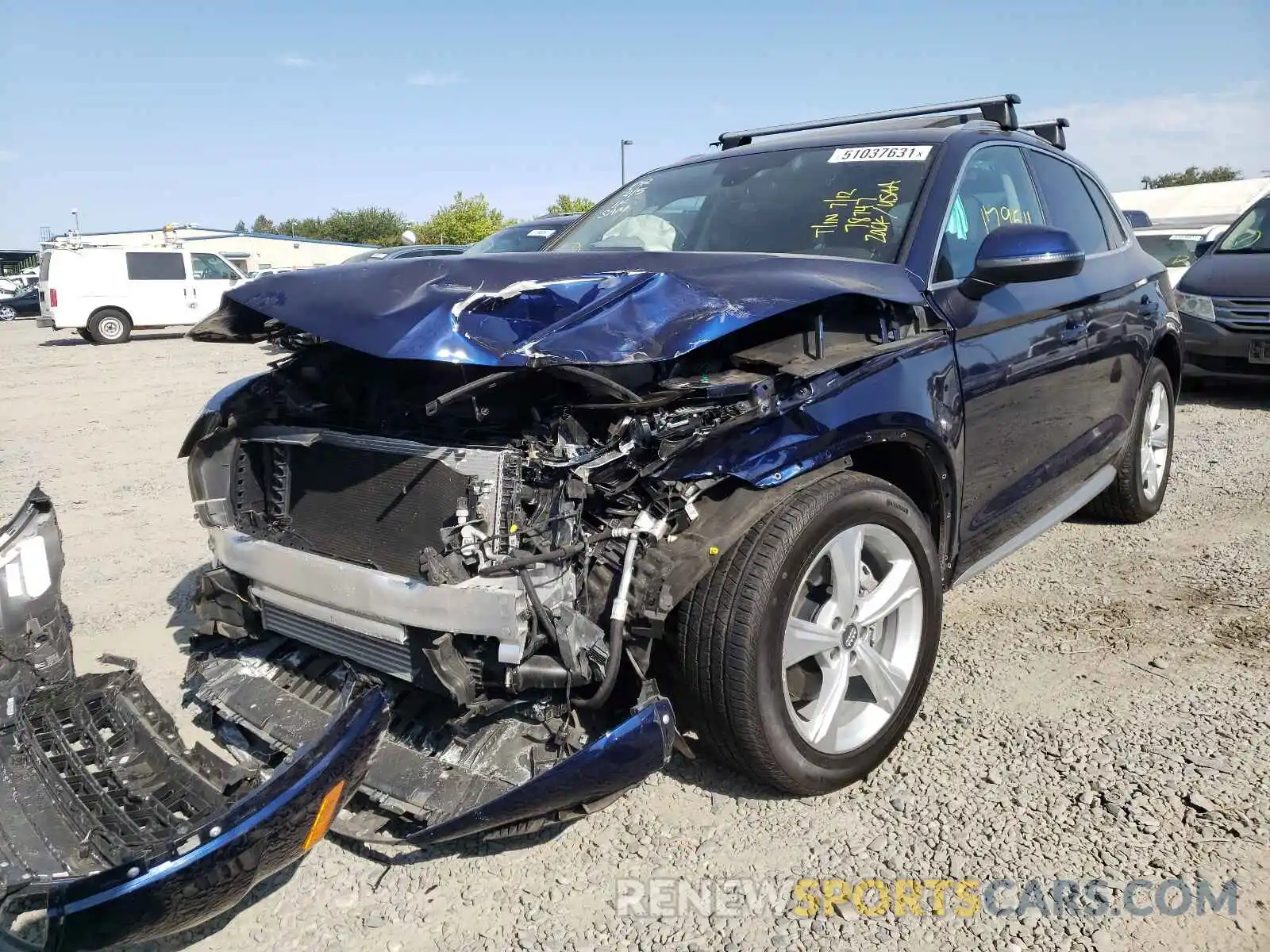 2 Photograph of a damaged car WA1ANAFY4L2020442 AUDI Q5 2020