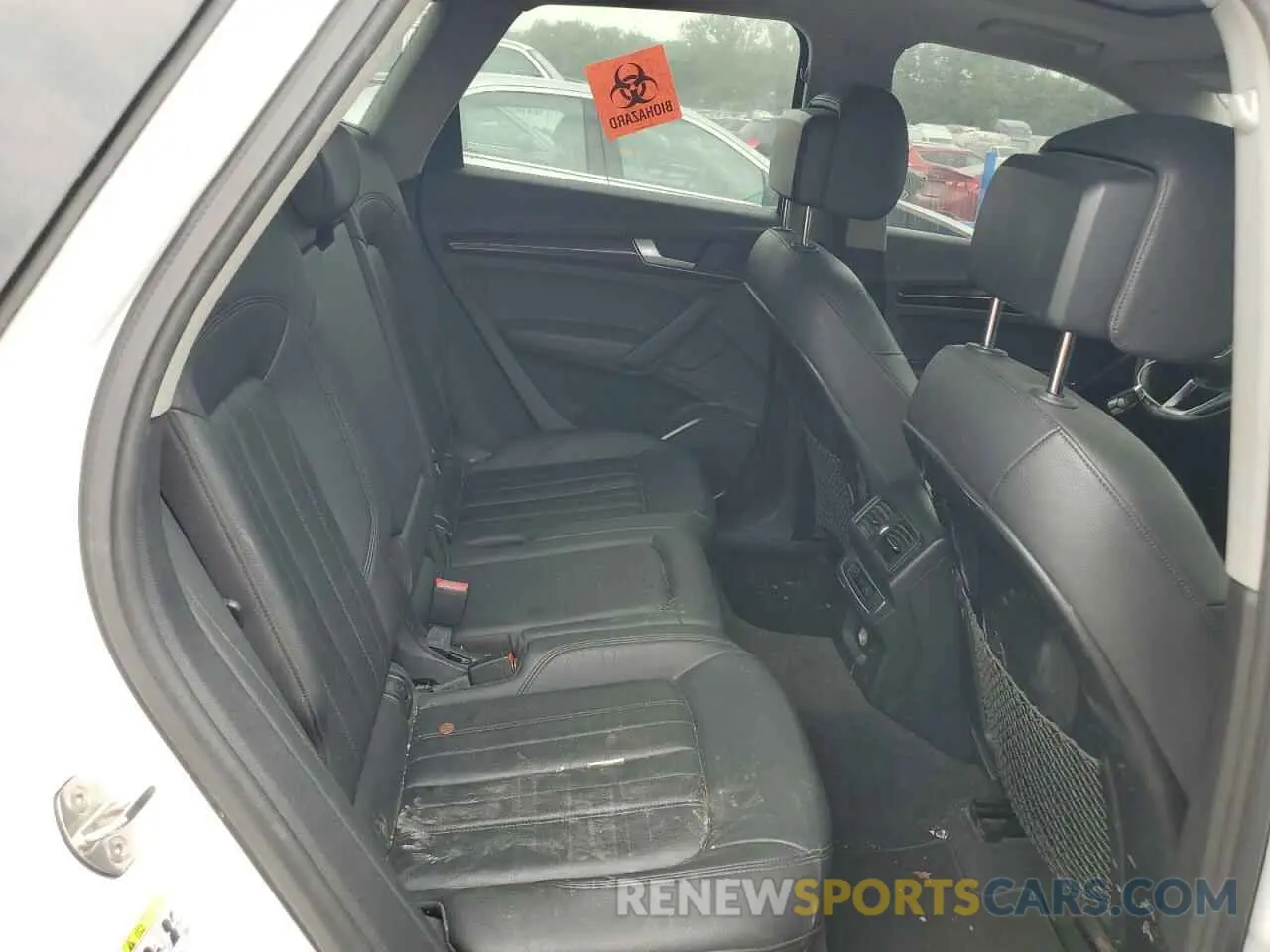 11 Photograph of a damaged car WA1ANAFY4L2021302 AUDI Q5 2020